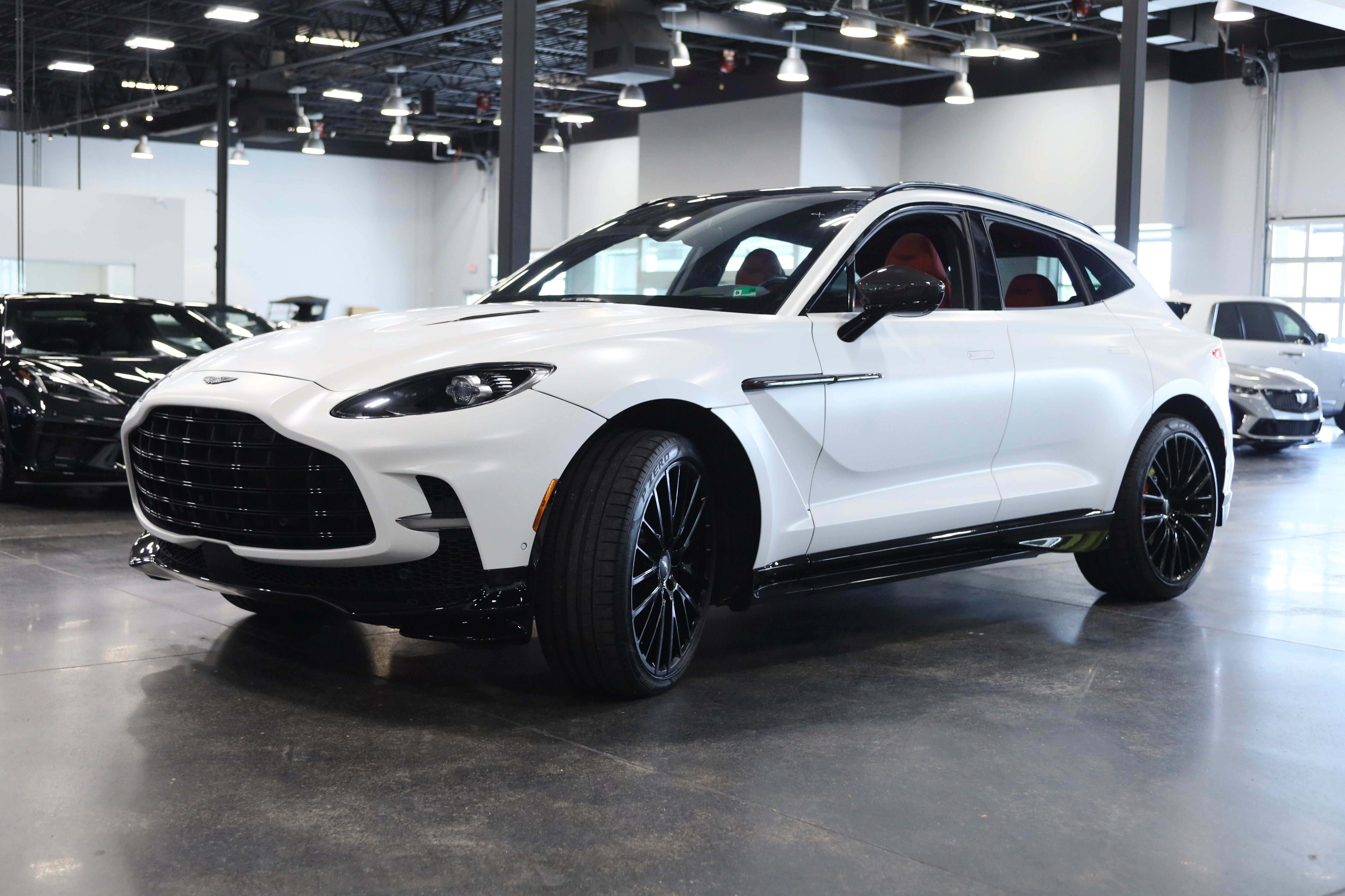 2023 Aston Martin DBX 707