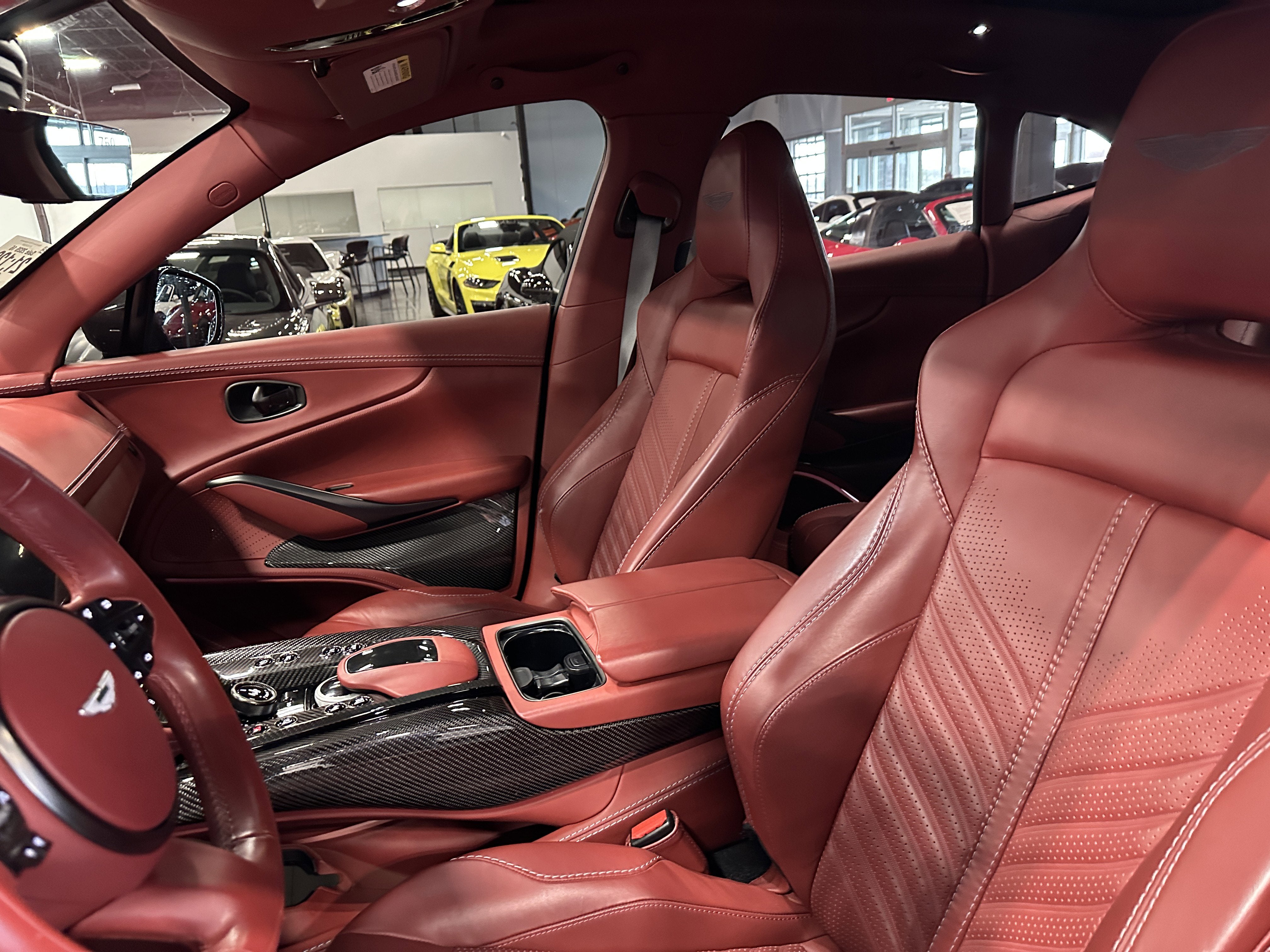 2023 Aston Martin DBX 707