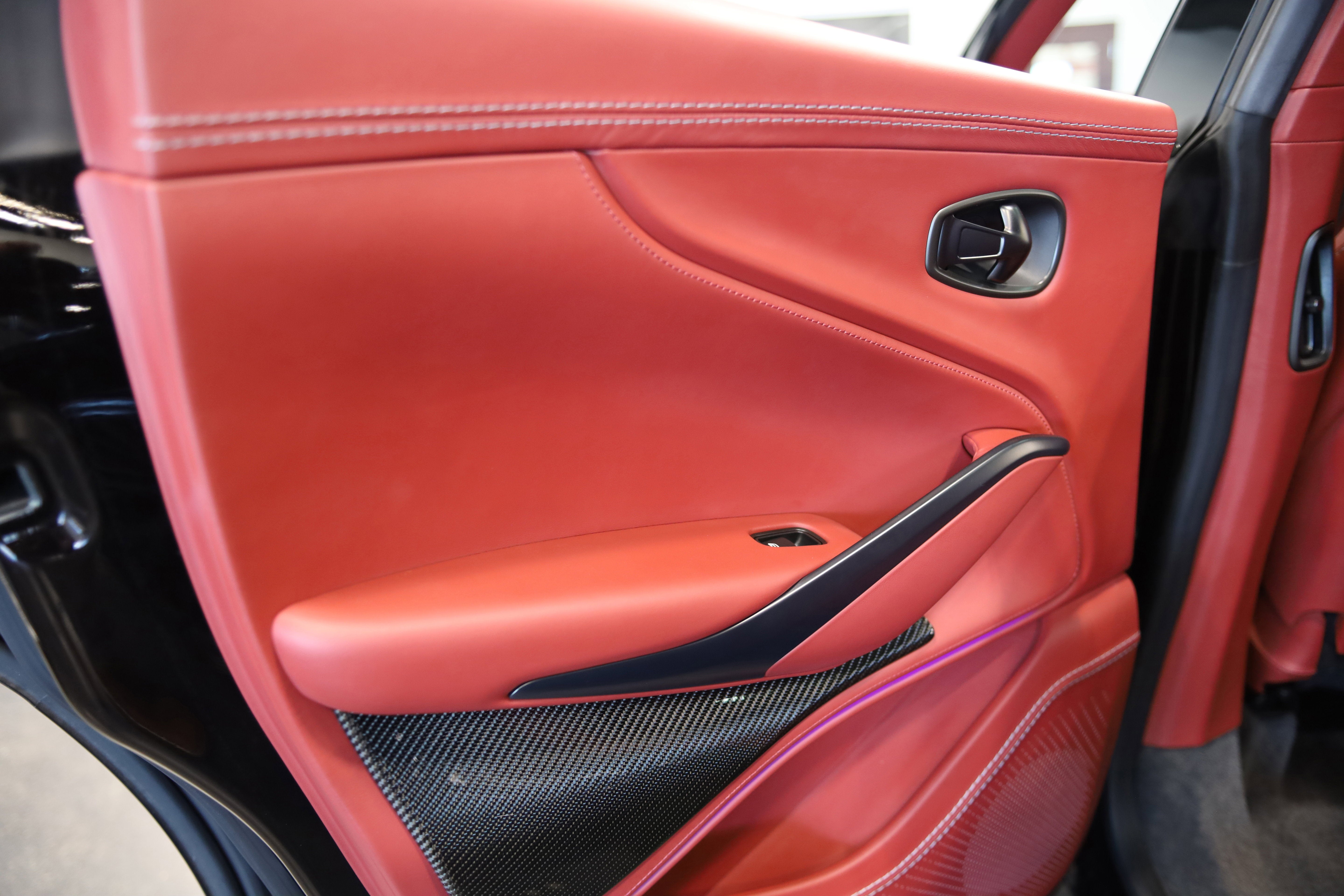 2023 Aston Martin DBX 707