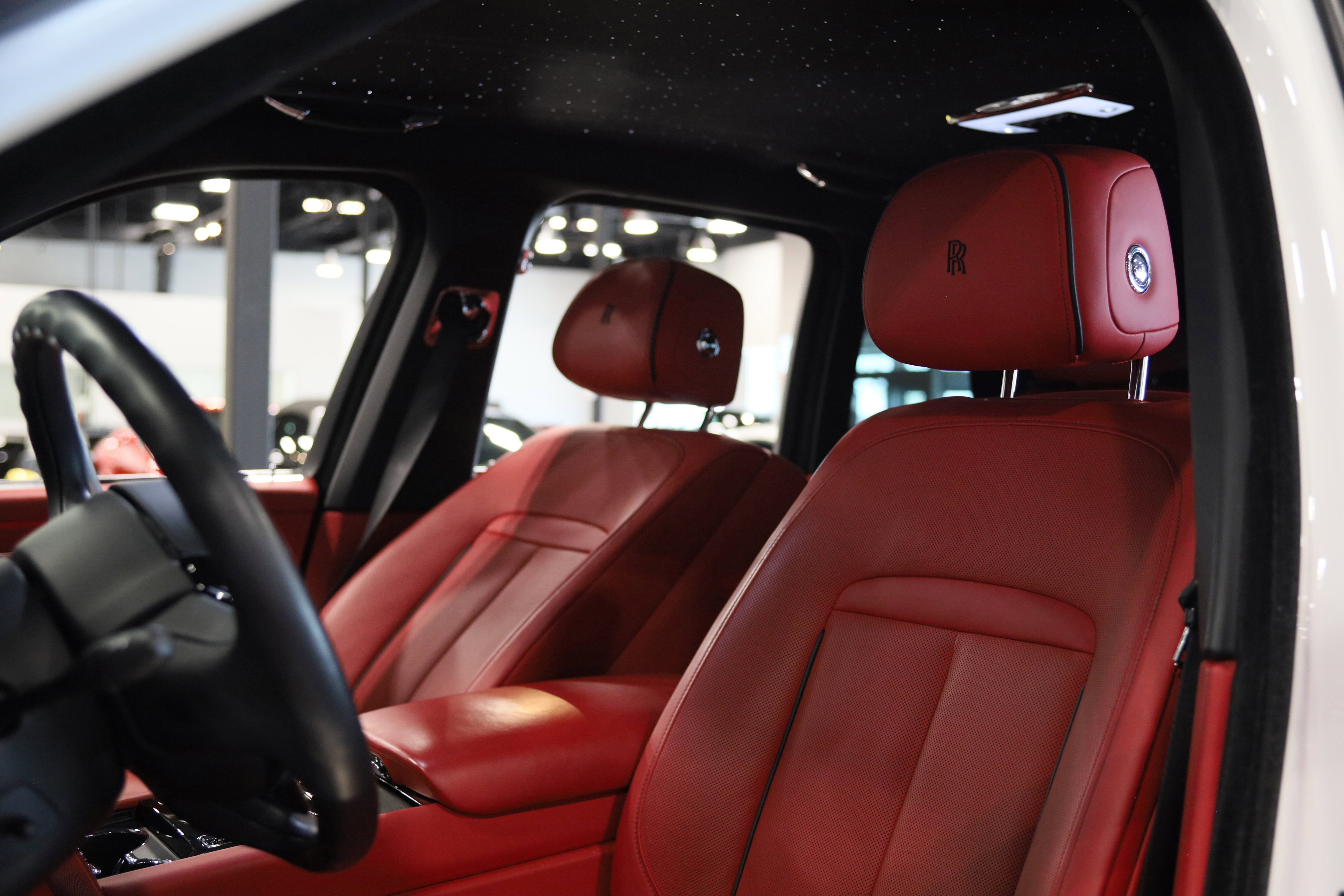 2023 Rolls-Royce Cullinan Base