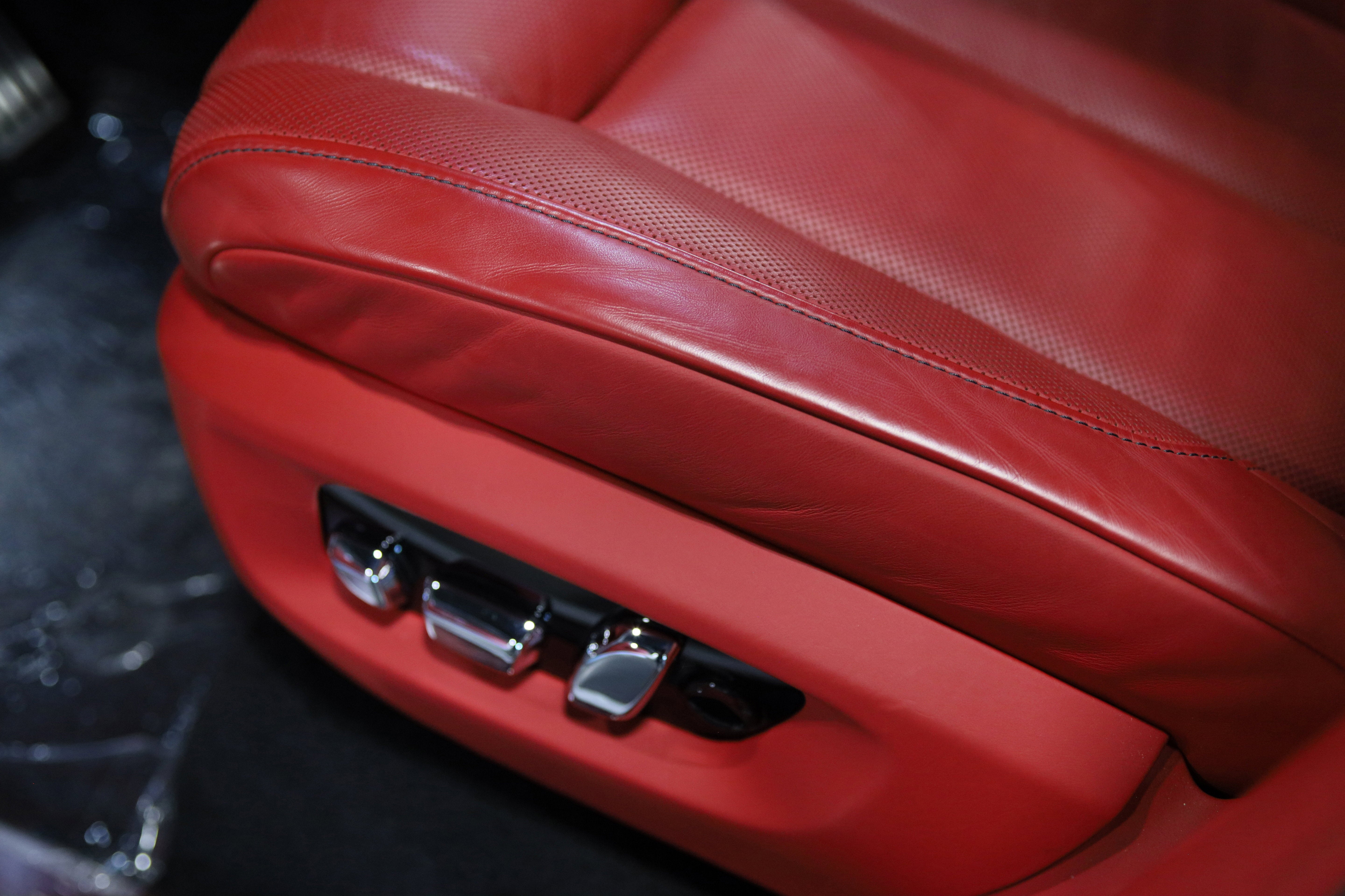 2023 Rolls-Royce Cullinan Base