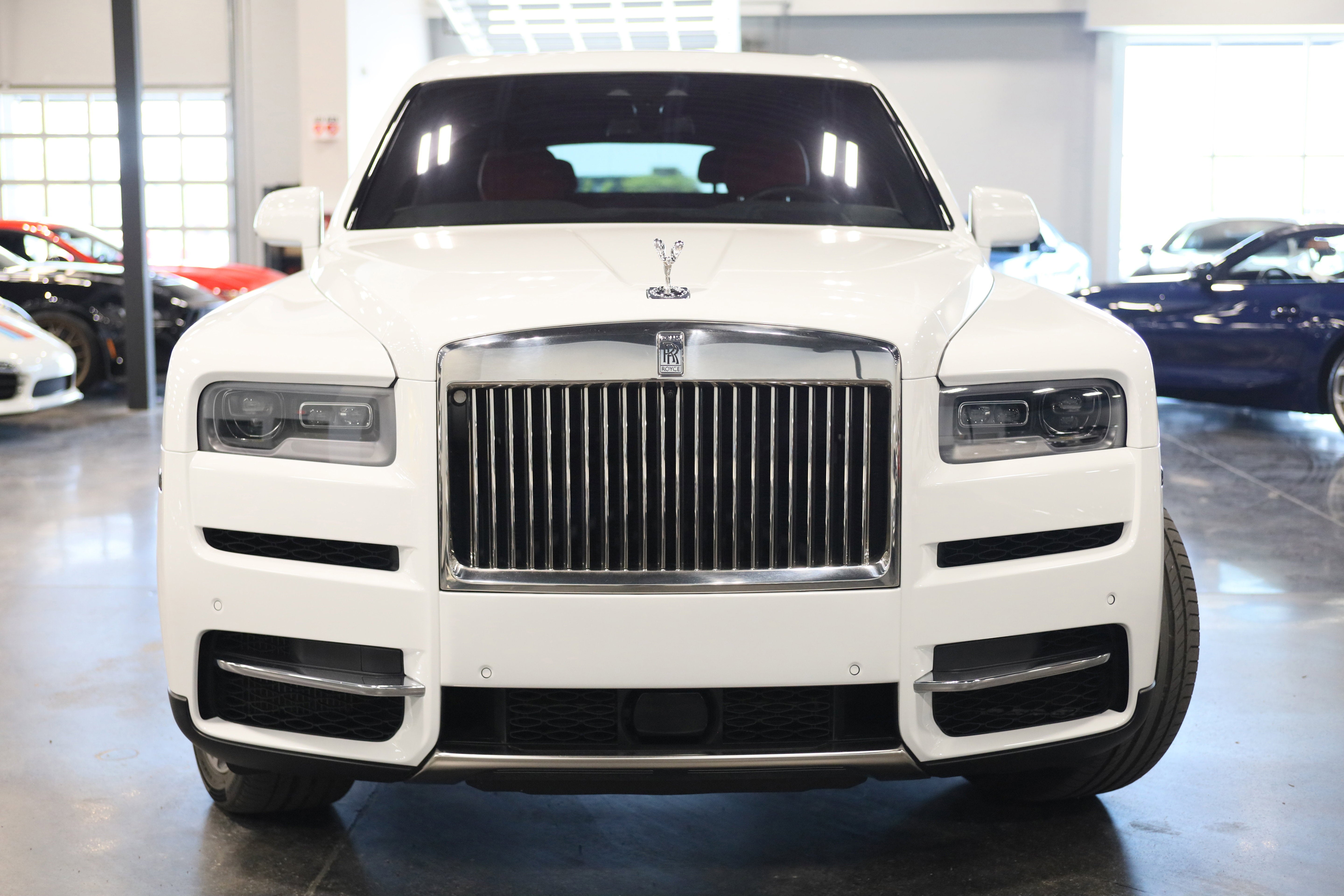 2023 Rolls-Royce Cullinan Base