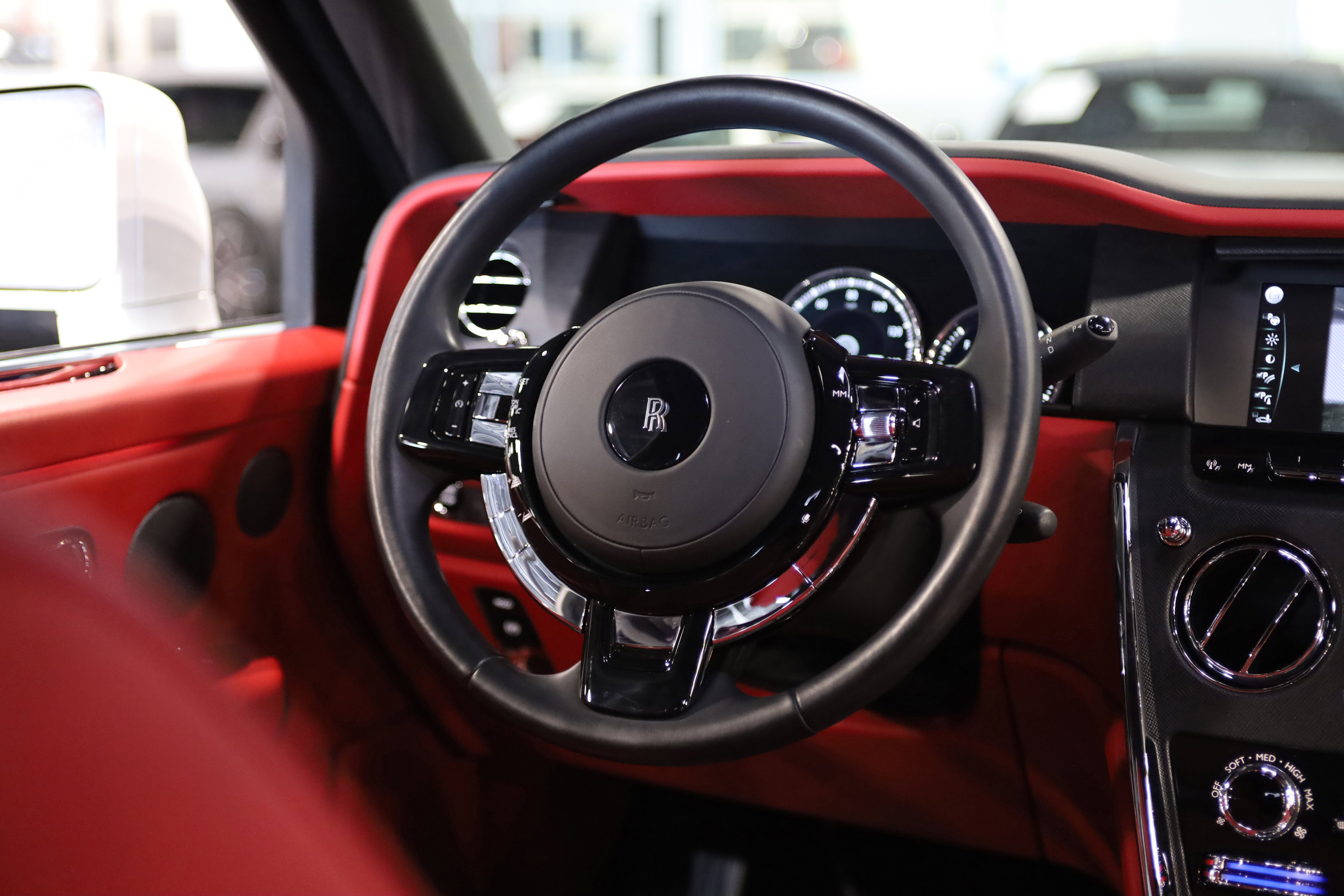 2023 Rolls-Royce Cullinan Base