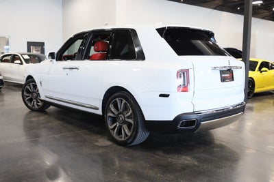 2023 Rolls-Royce Cullinan Base