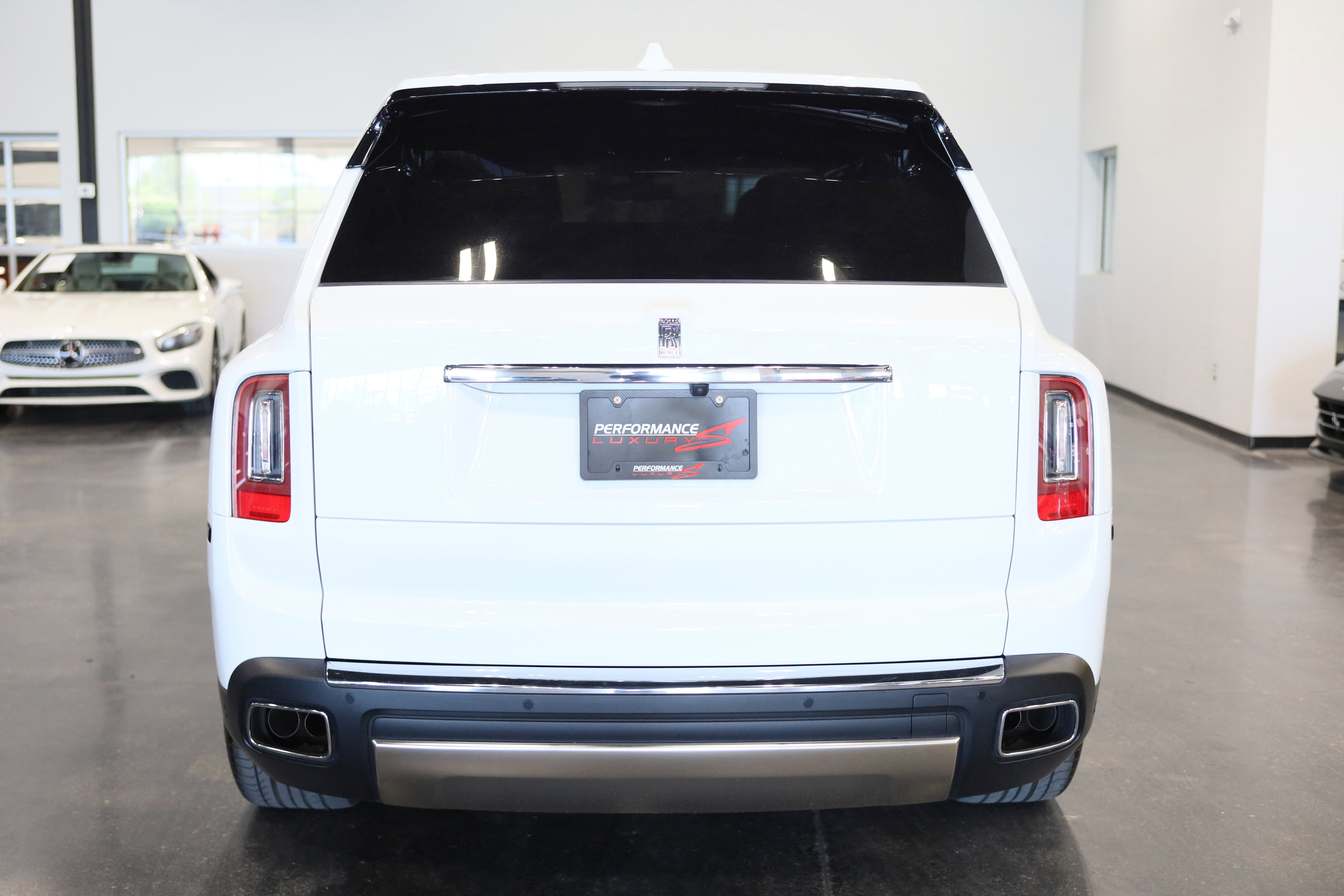 2023 Rolls-Royce Cullinan Base