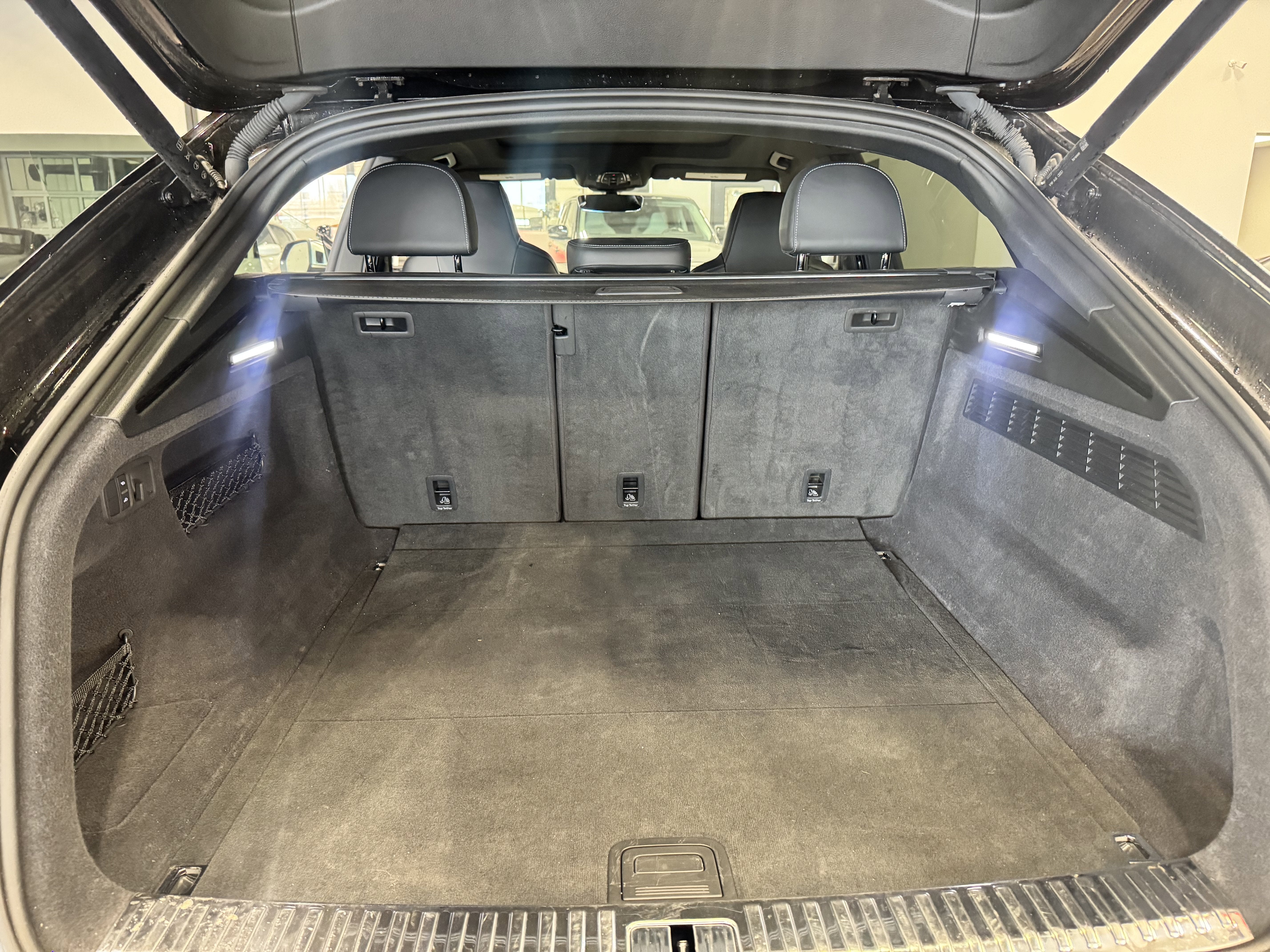 2022 Audi SQ8 Premium Plus