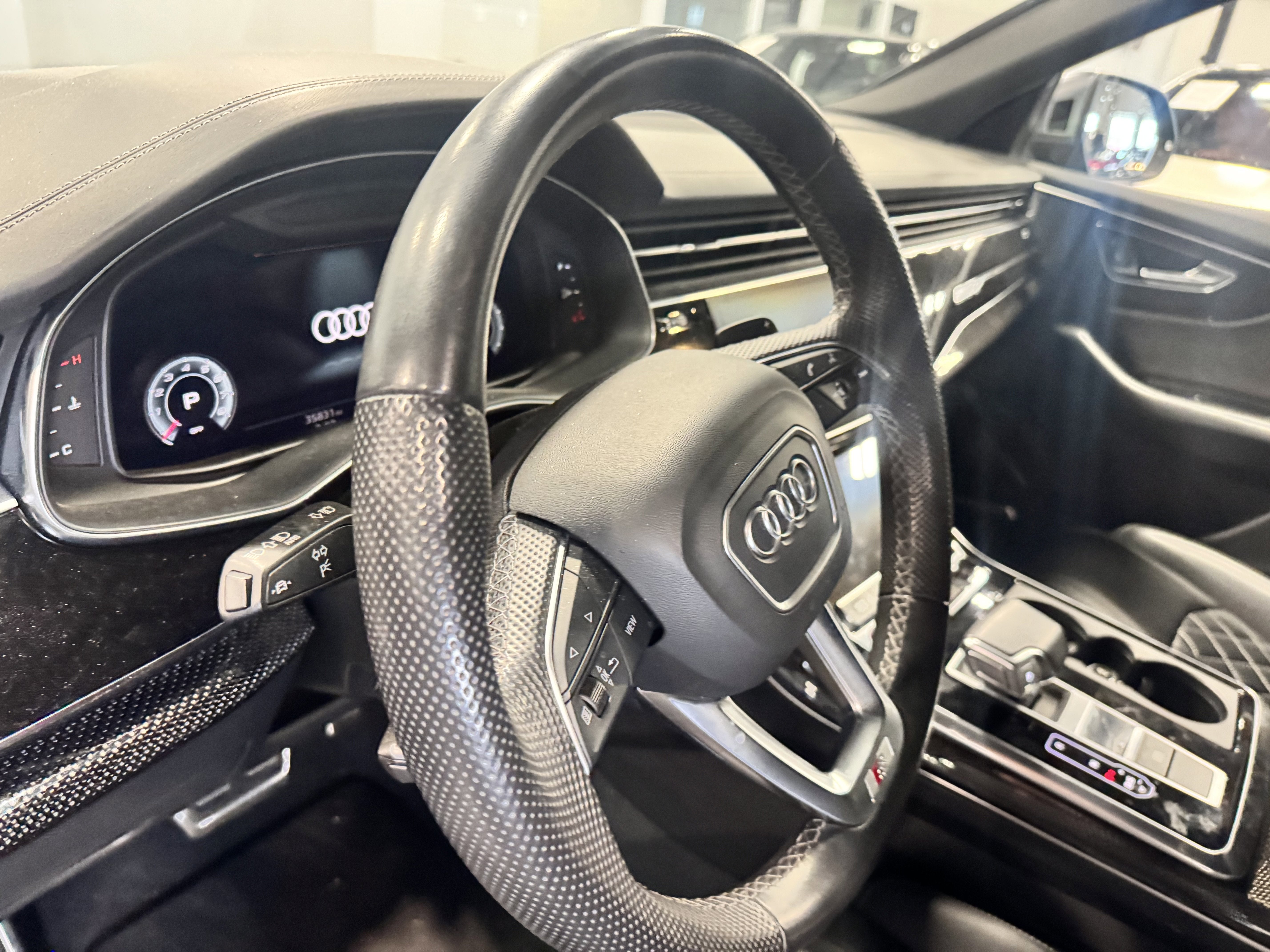 2022 Audi SQ8 Premium Plus