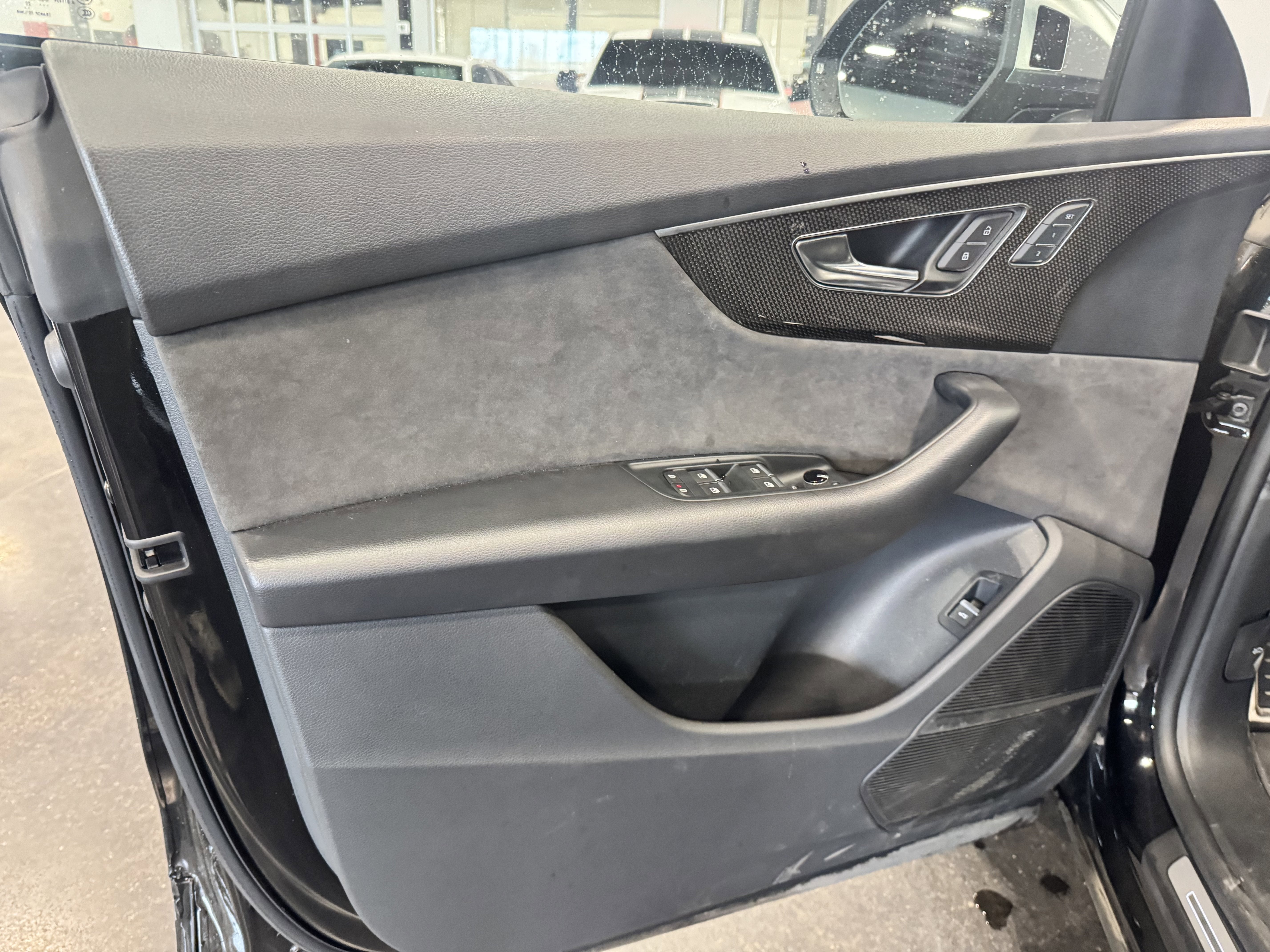 2022 Audi SQ8 Premium Plus