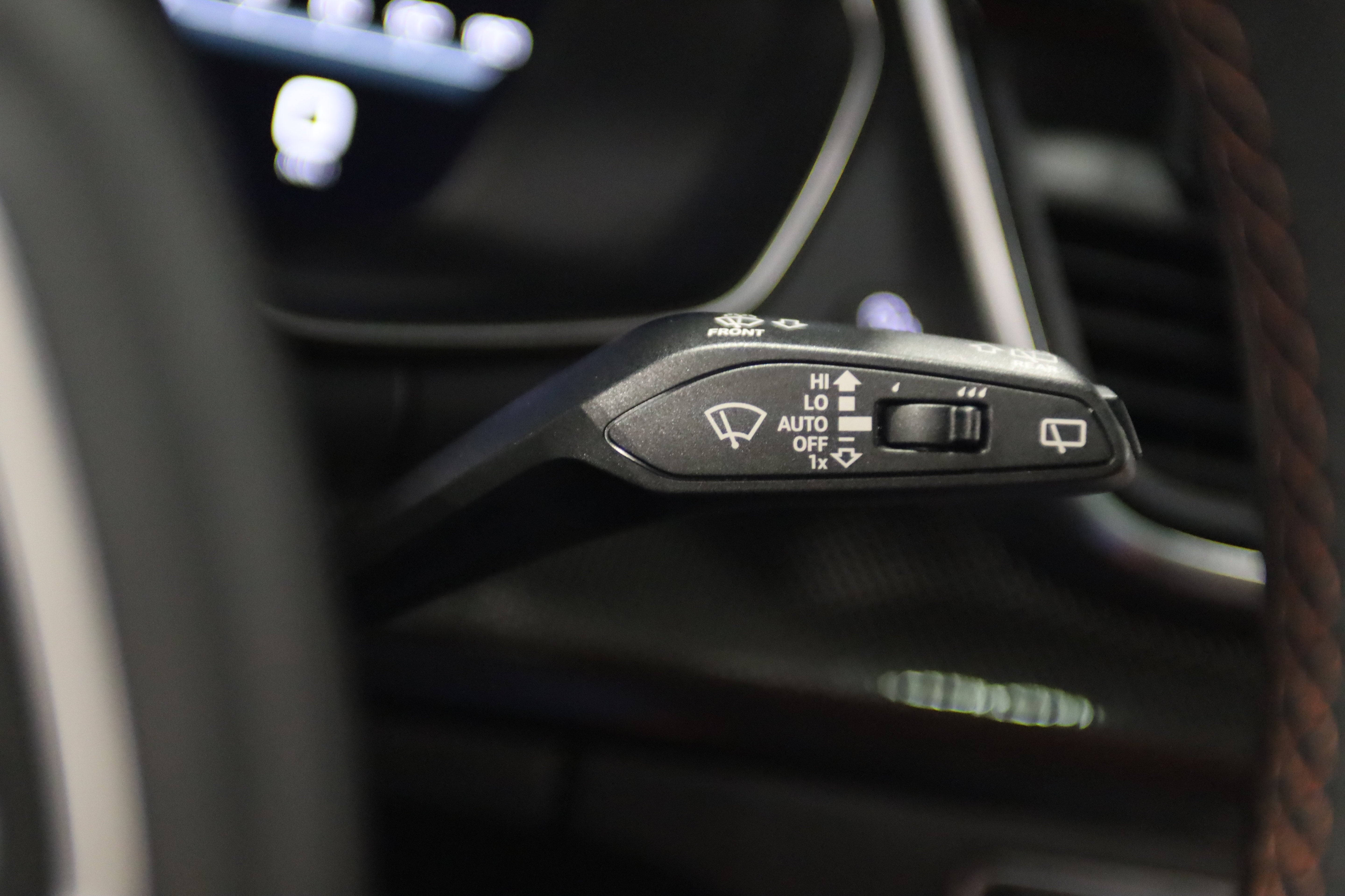 2023 Audi SQ5 Premium Plus