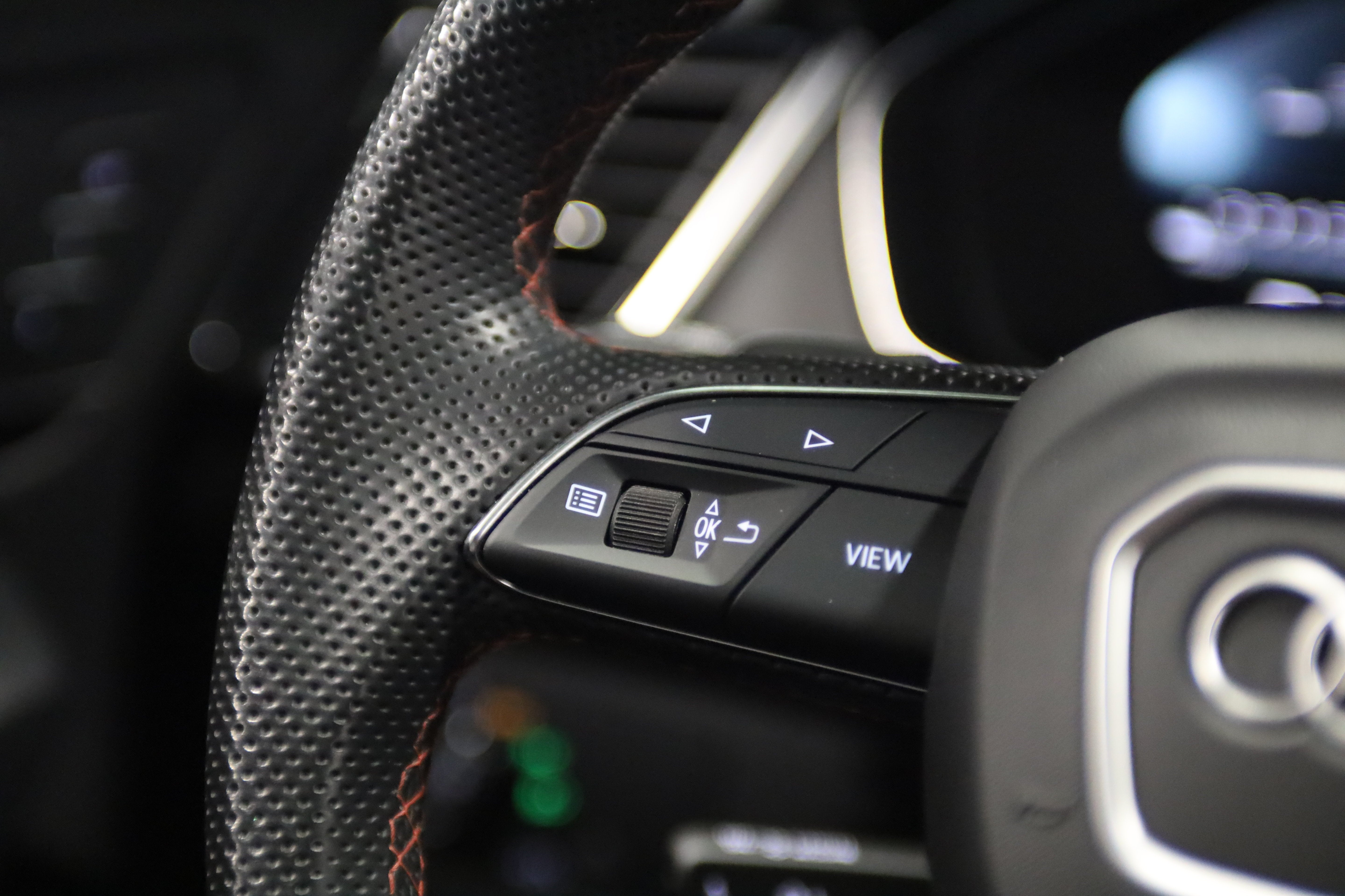 2023 Audi SQ5 Premium Plus