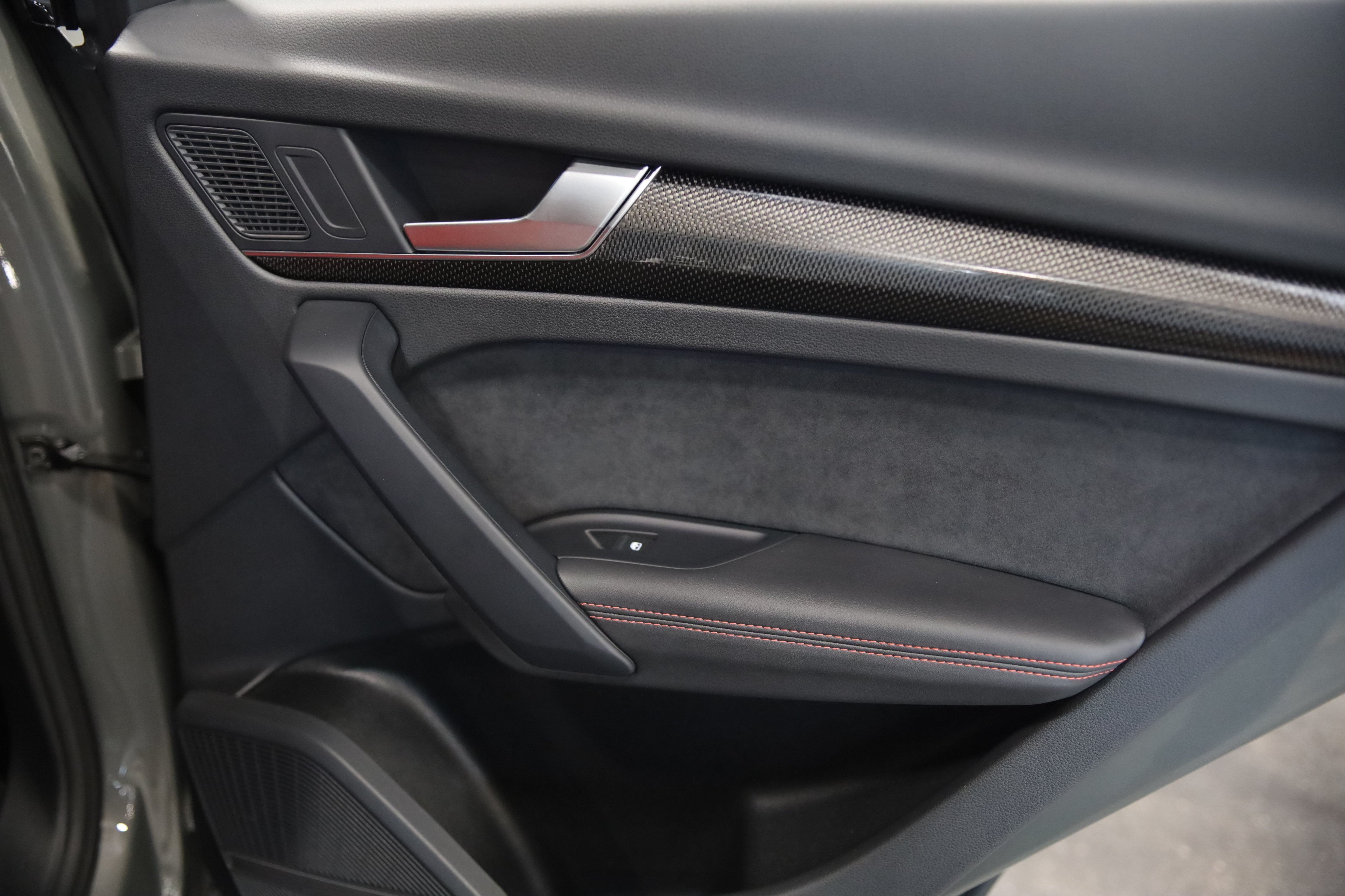2023 Audi SQ5 Premium Plus