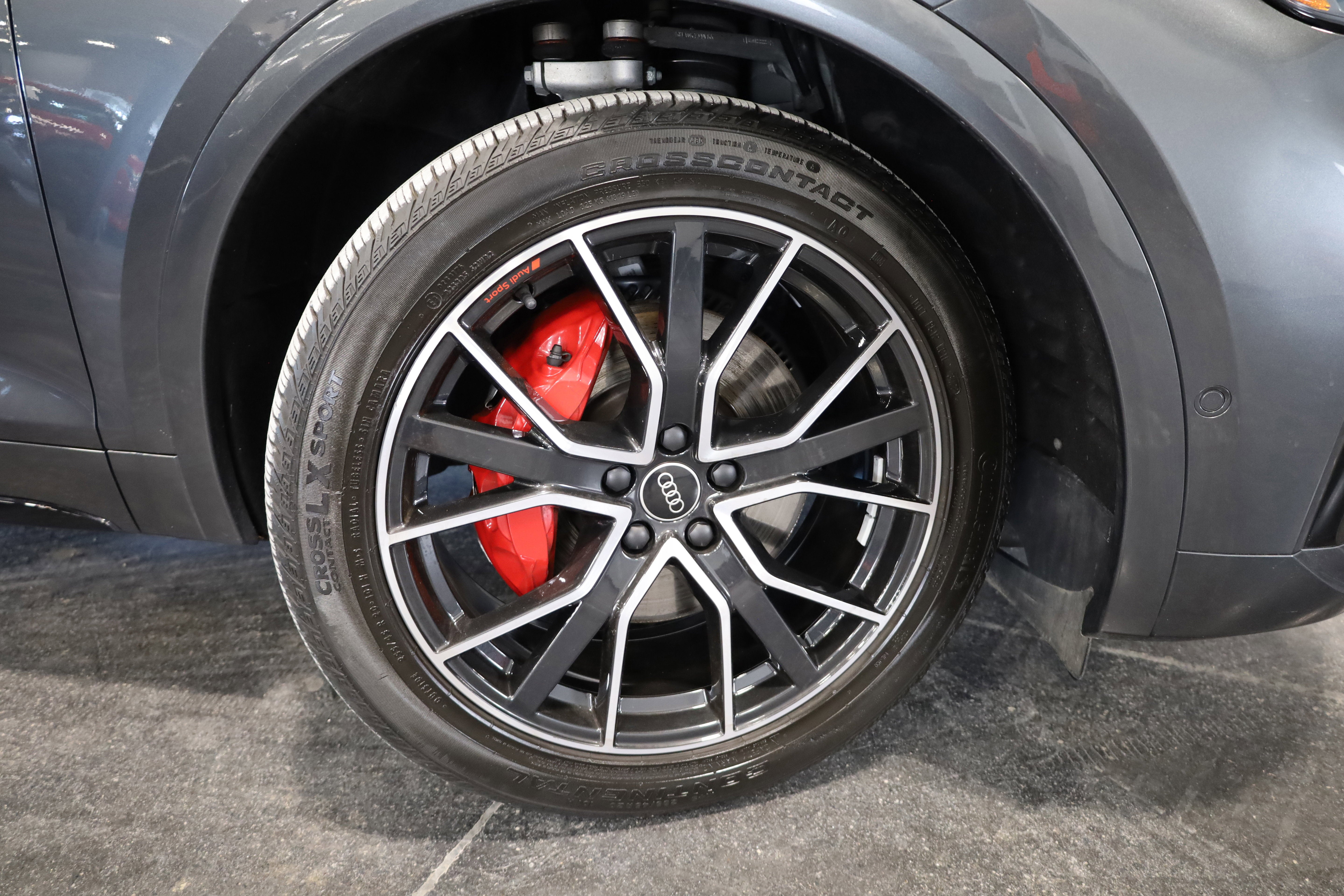 2023 Audi SQ5 Prestige