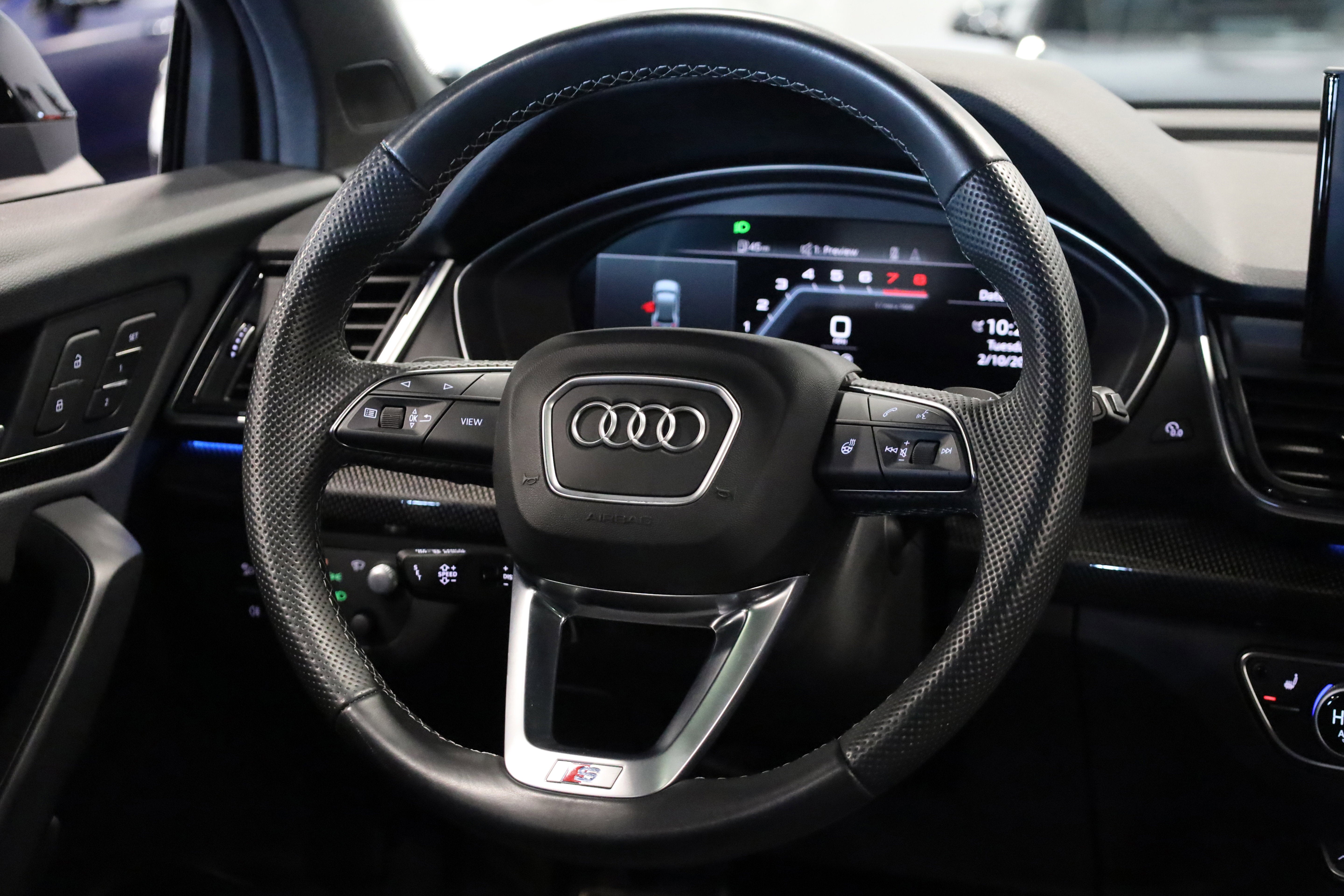 2023 Audi SQ5 Prestige