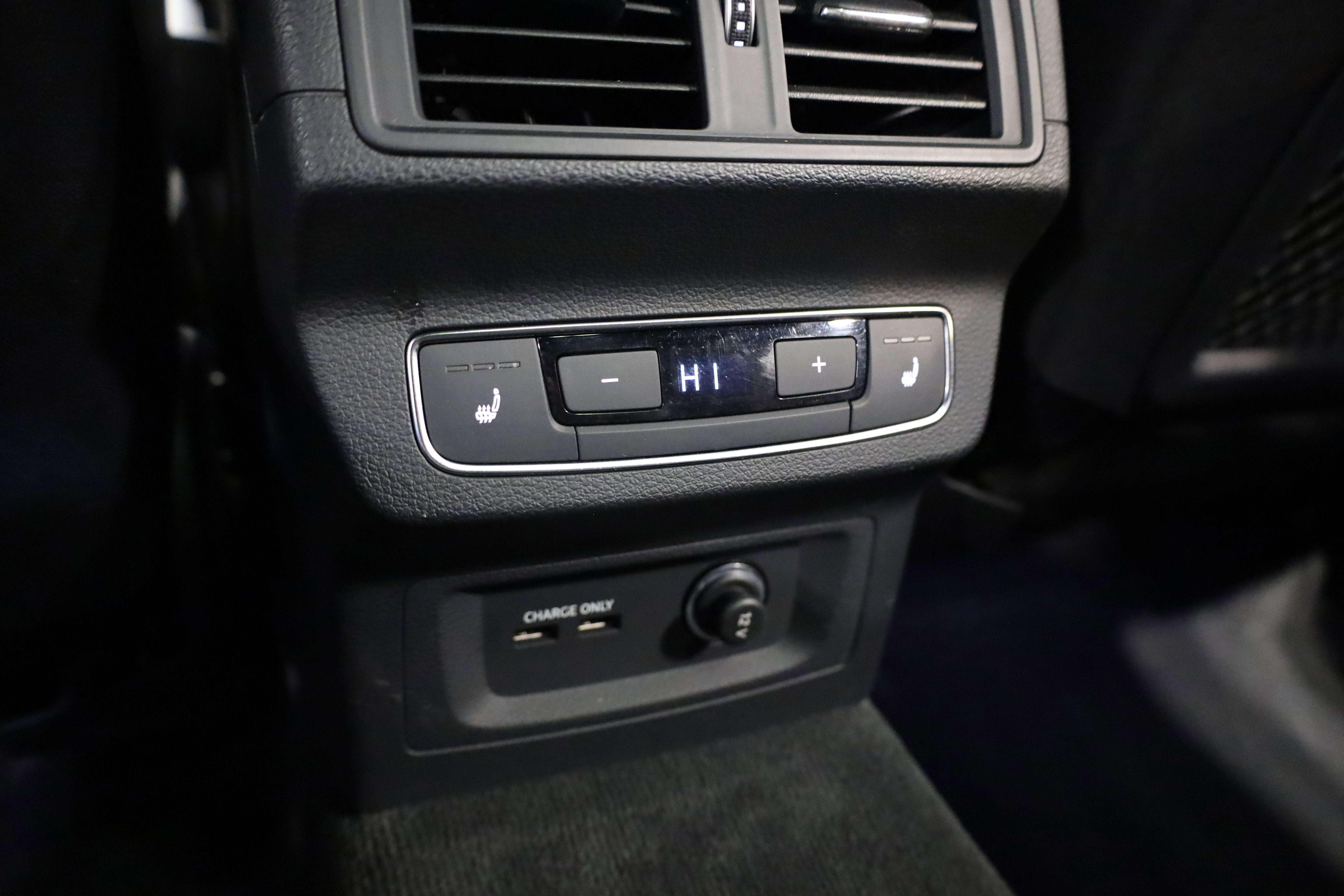 2023 Audi SQ5 Prestige