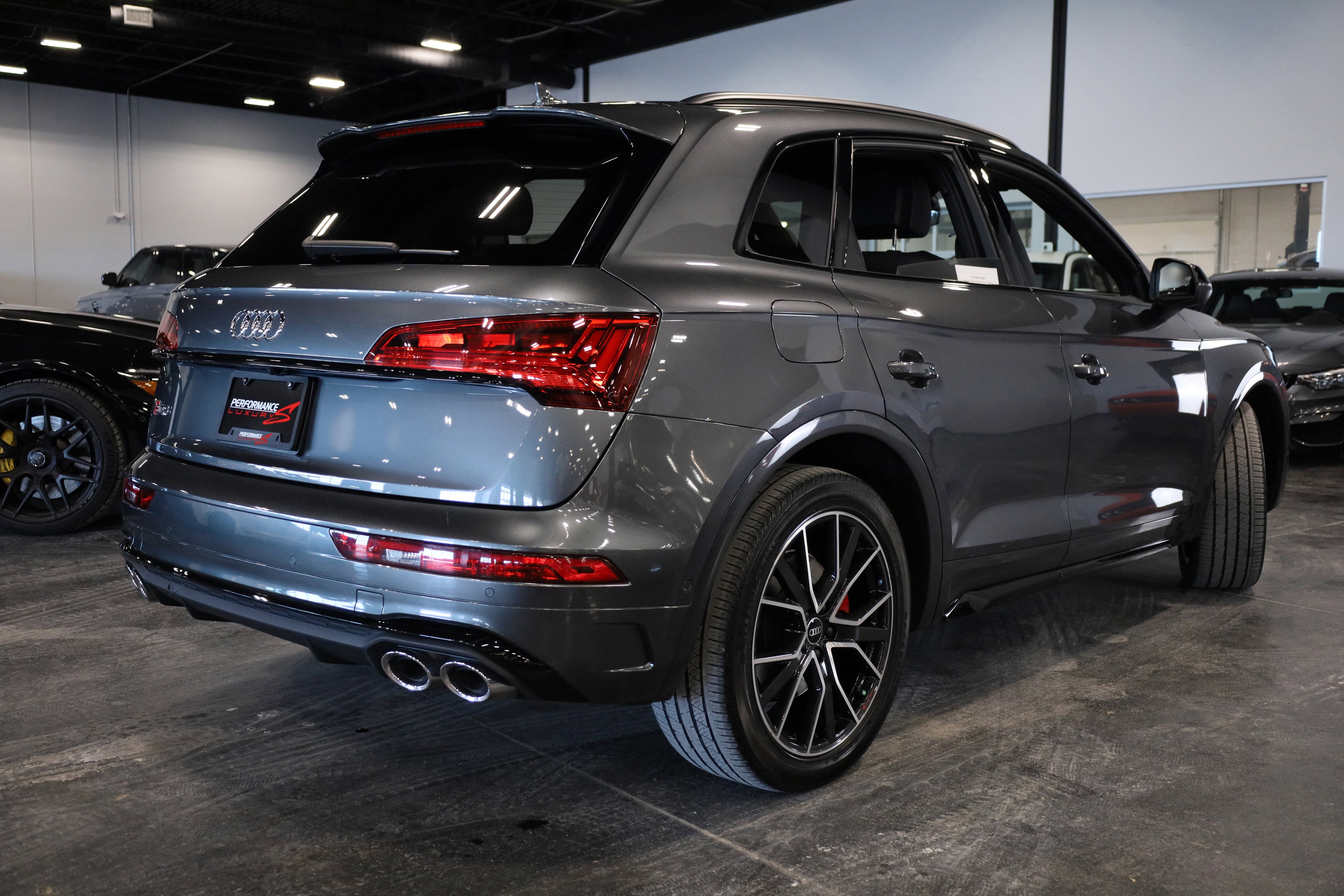 2023 Audi SQ5 Prestige