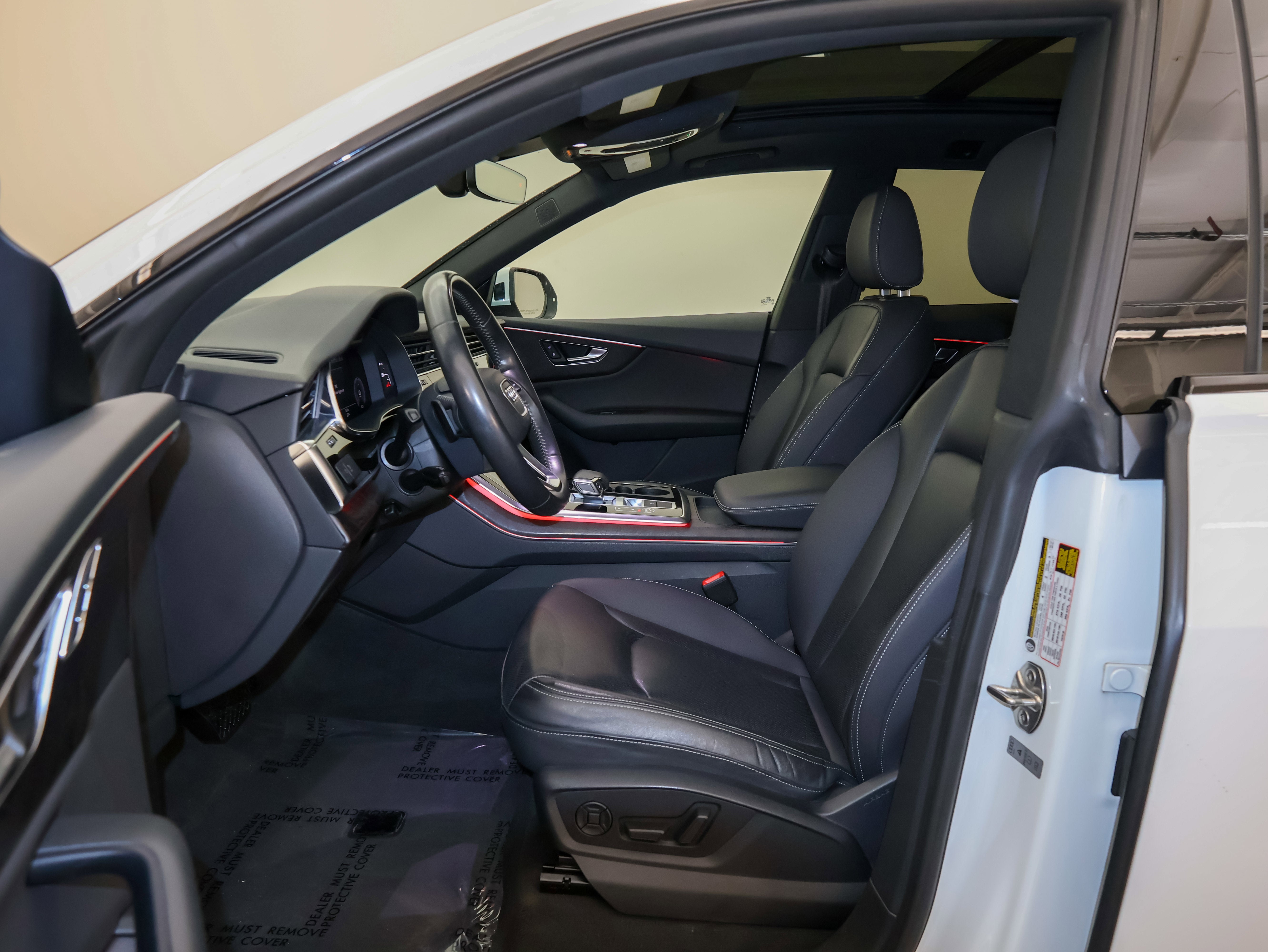 2020 Audi Q8 Premium Plus
