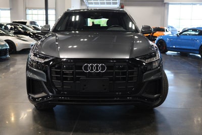 2023 Audi Q8 Premium Plus