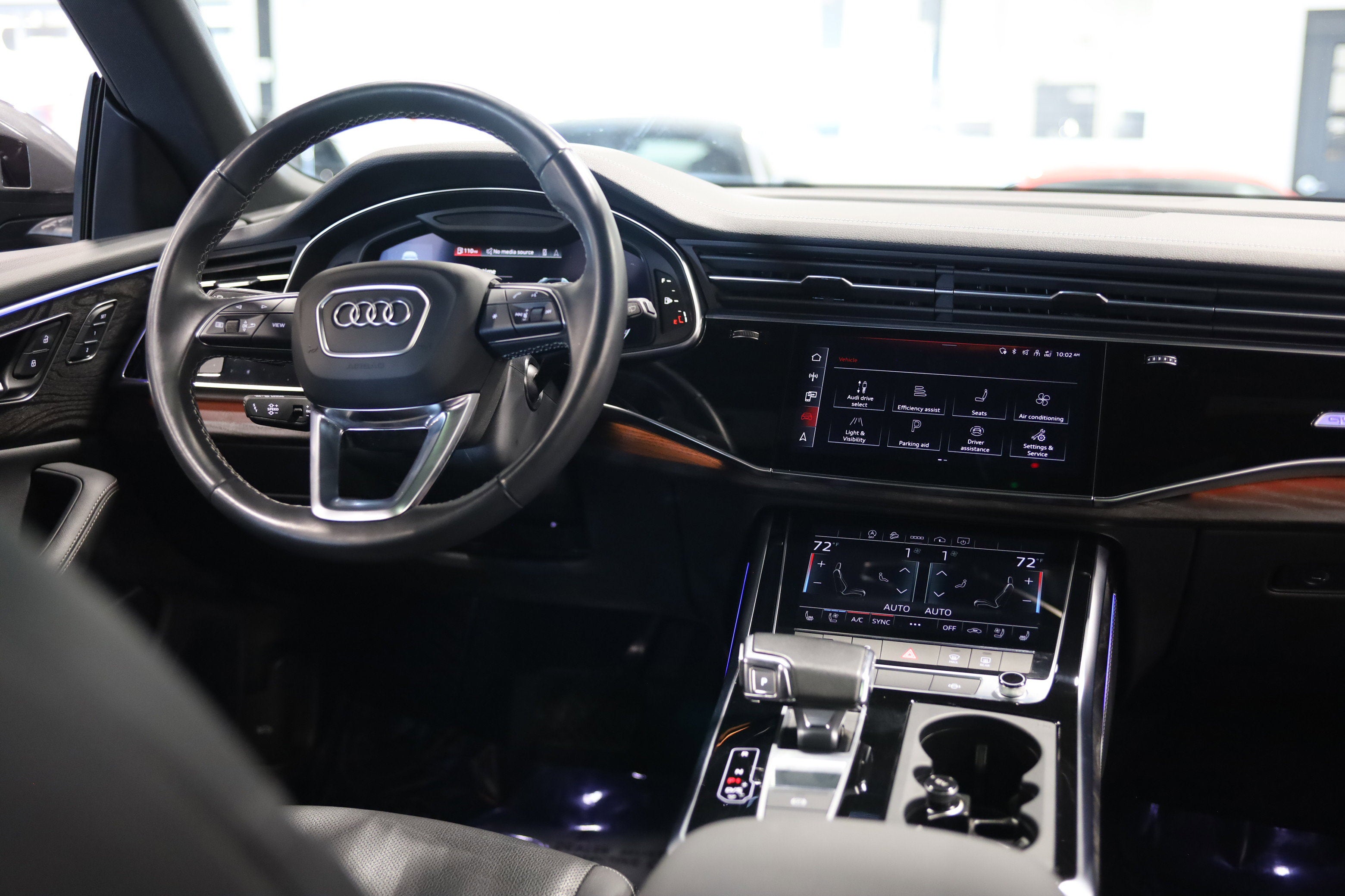 2023 Audi Q8 Premium Plus