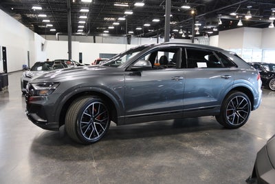 2023 Audi Q8 Premium Plus