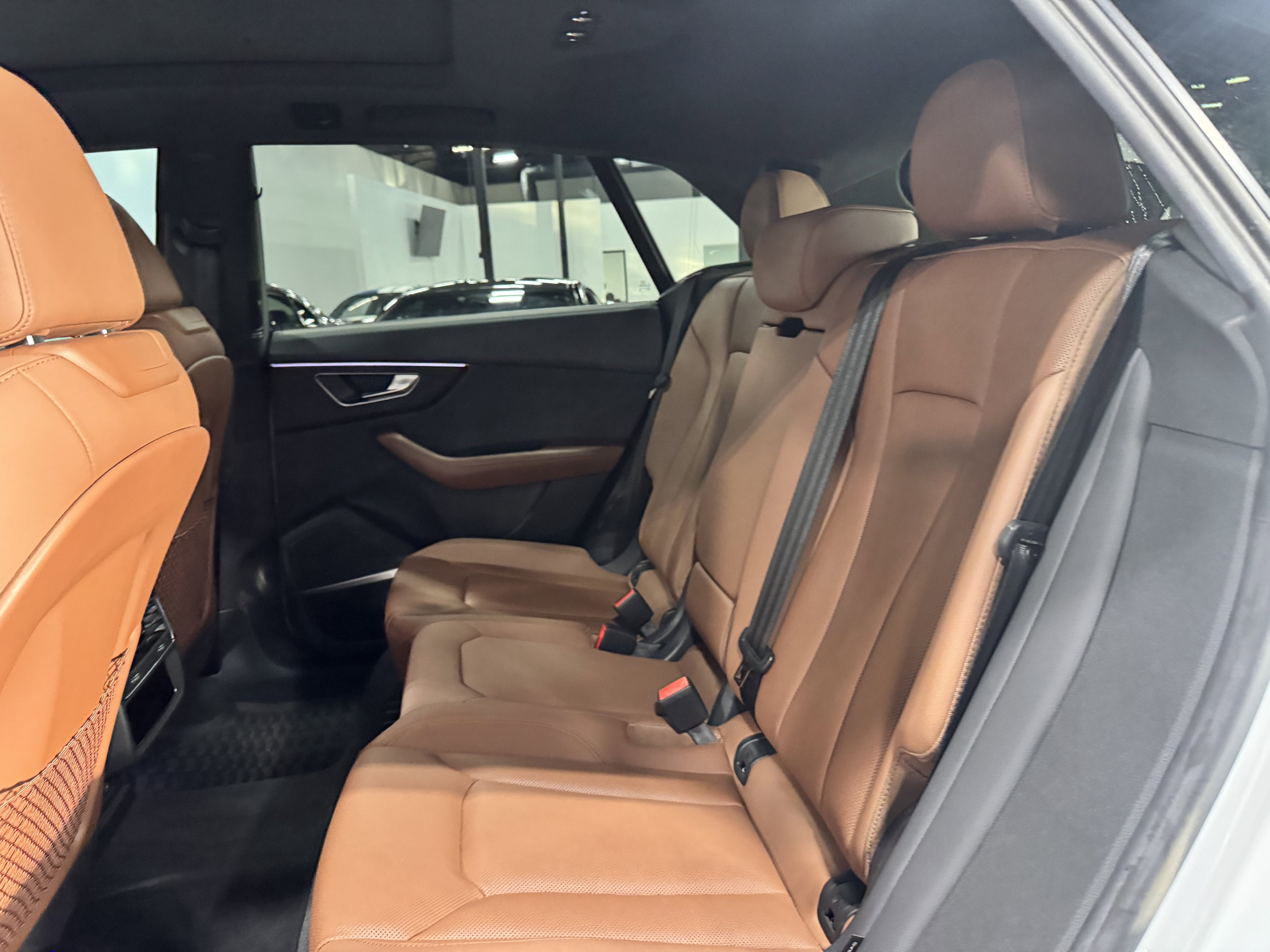 2022 Audi Q8 Premium Plus