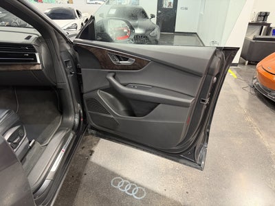 2020 Audi Q8 Prestige