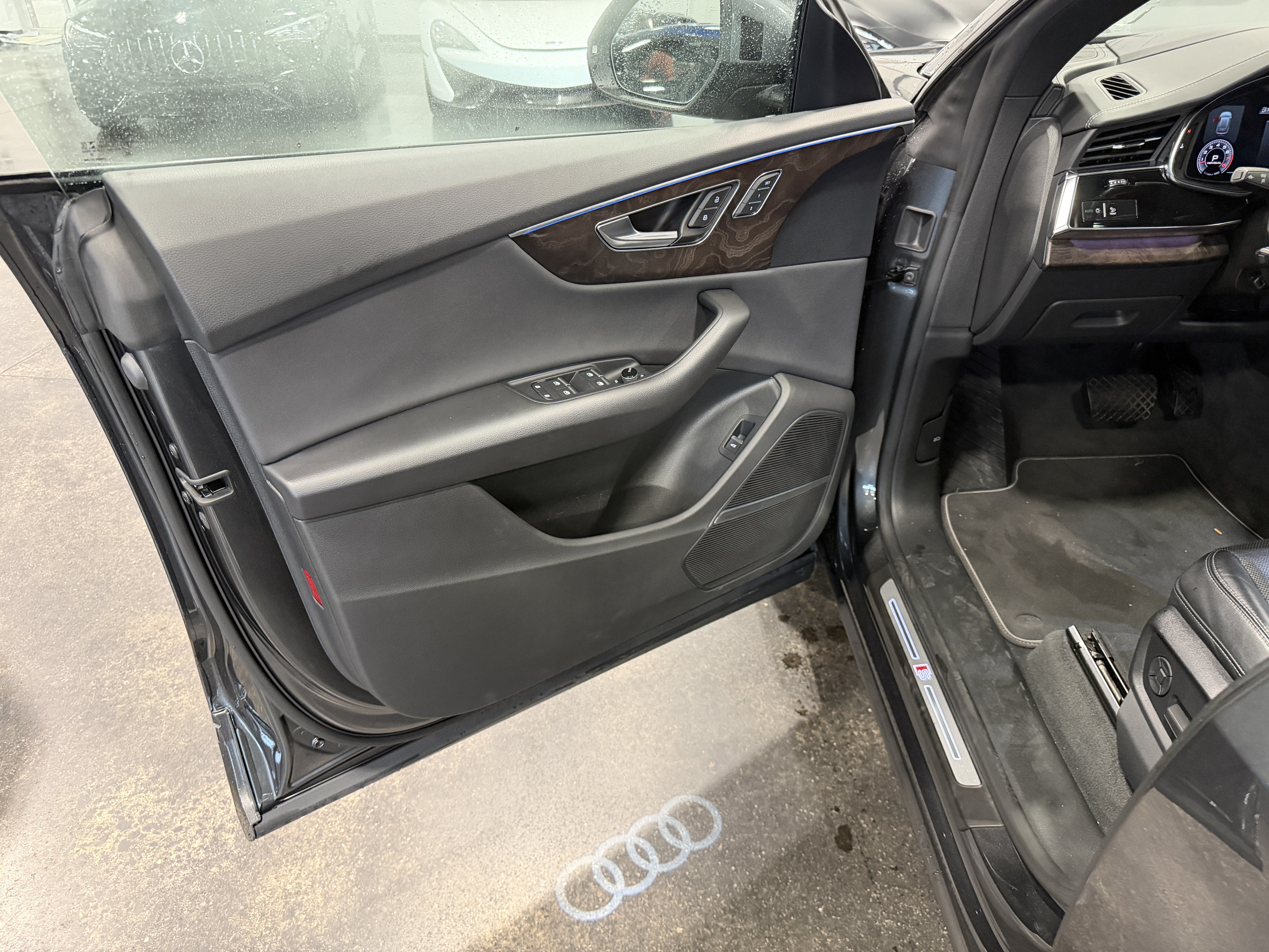 2020 Audi Q8 Prestige