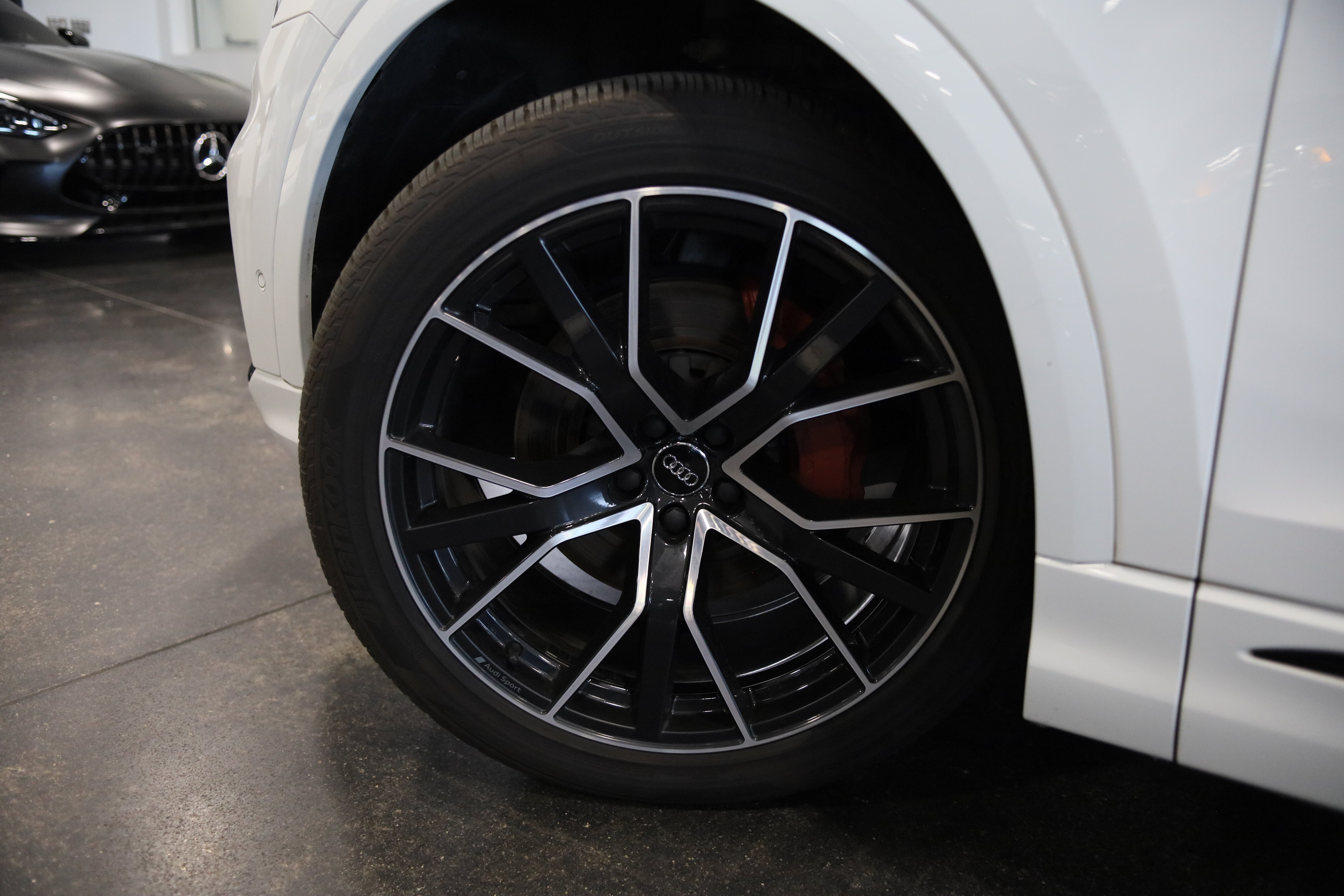 2019 Audi Q8 Prestige