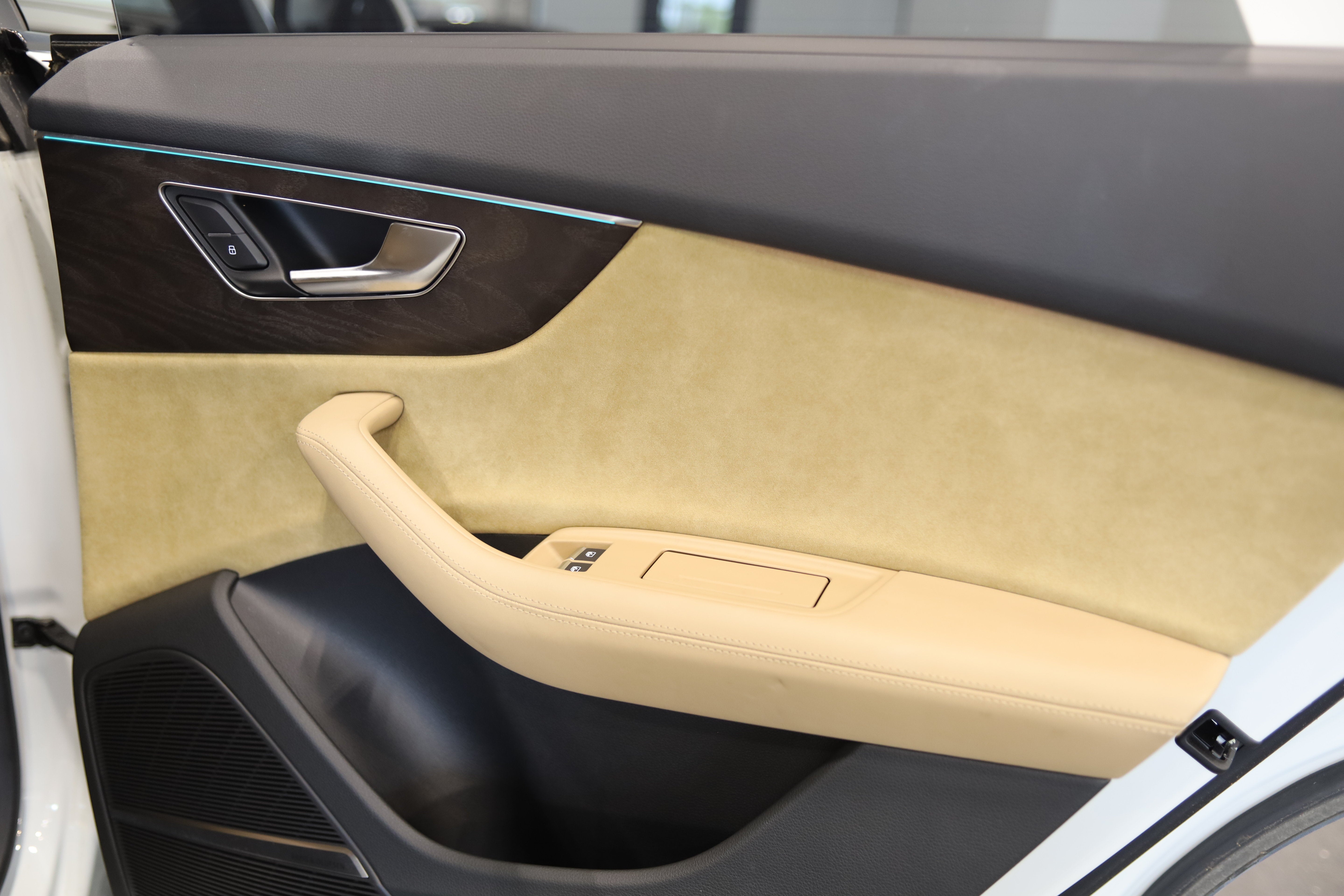 2019 Audi Q8 Prestige