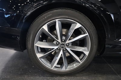 2023 Audi SQ7 Prestige