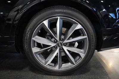 2023 Audi SQ7 Prestige