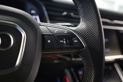 2023 Audi SQ7 Prestige