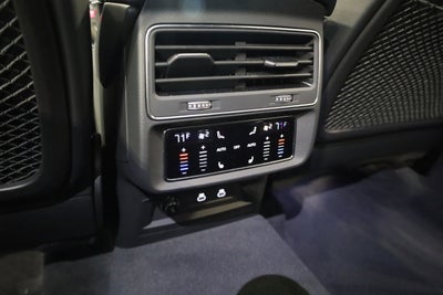 2023 Audi SQ7 Prestige