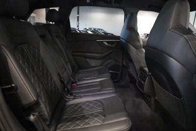 2023 Audi SQ7 Prestige