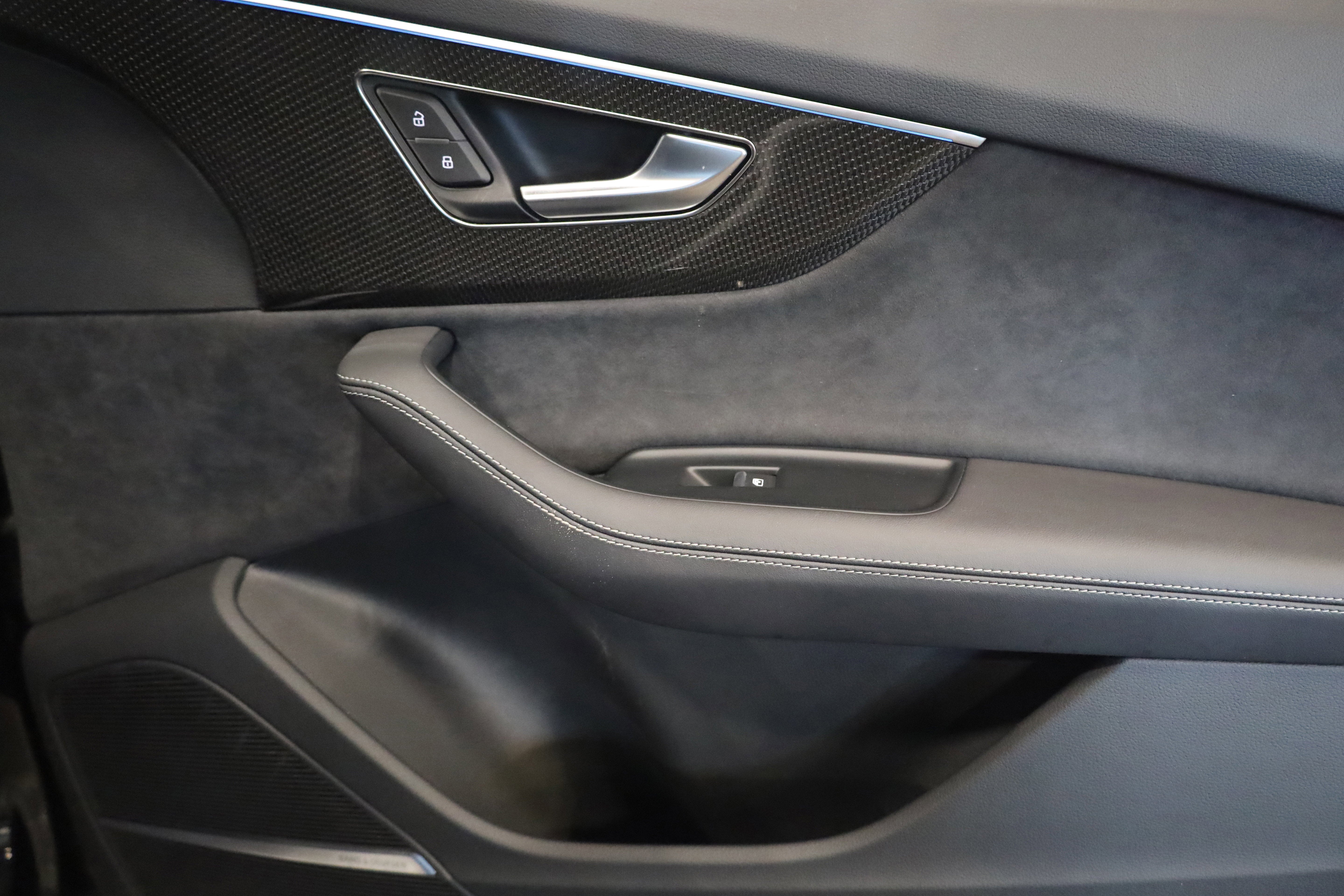 2023 Audi SQ7 Prestige