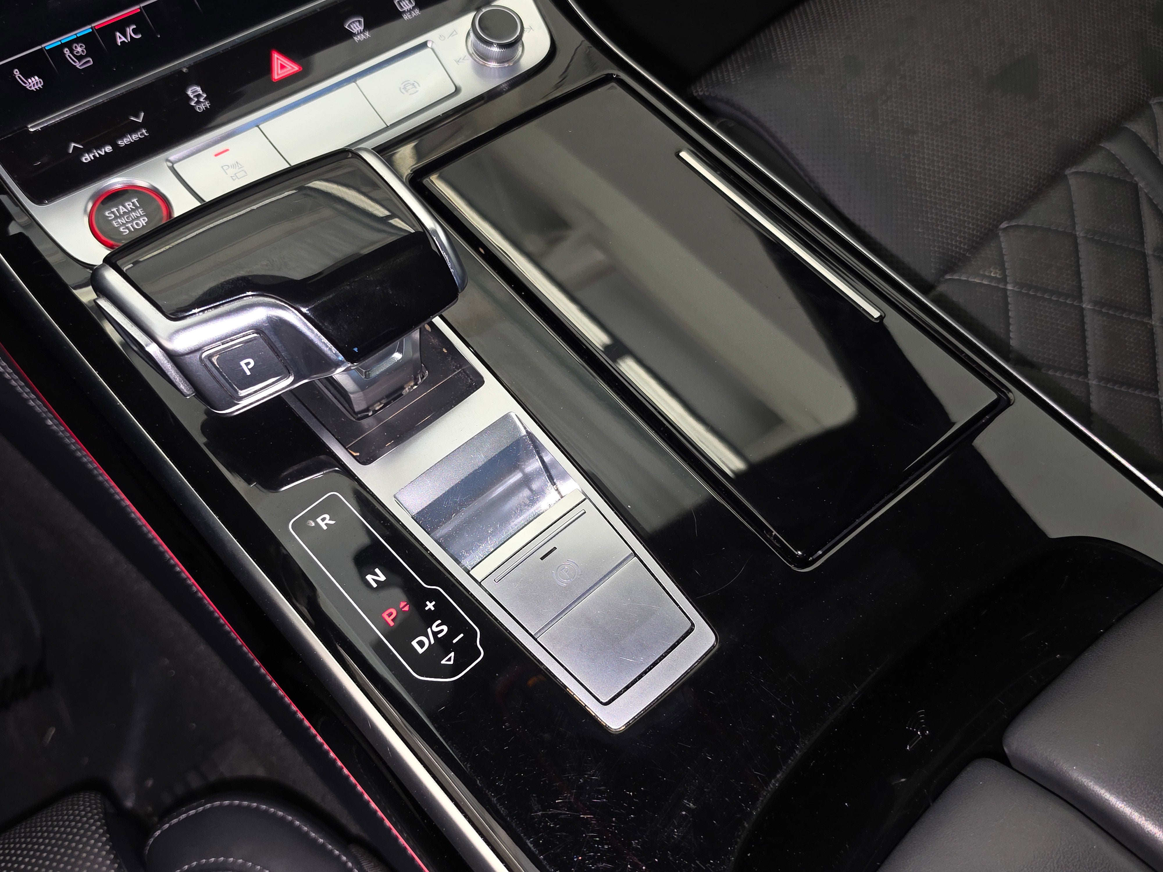 2022 Audi S8 4.0T
