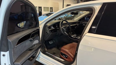 2023 Audi S8 4.0T
