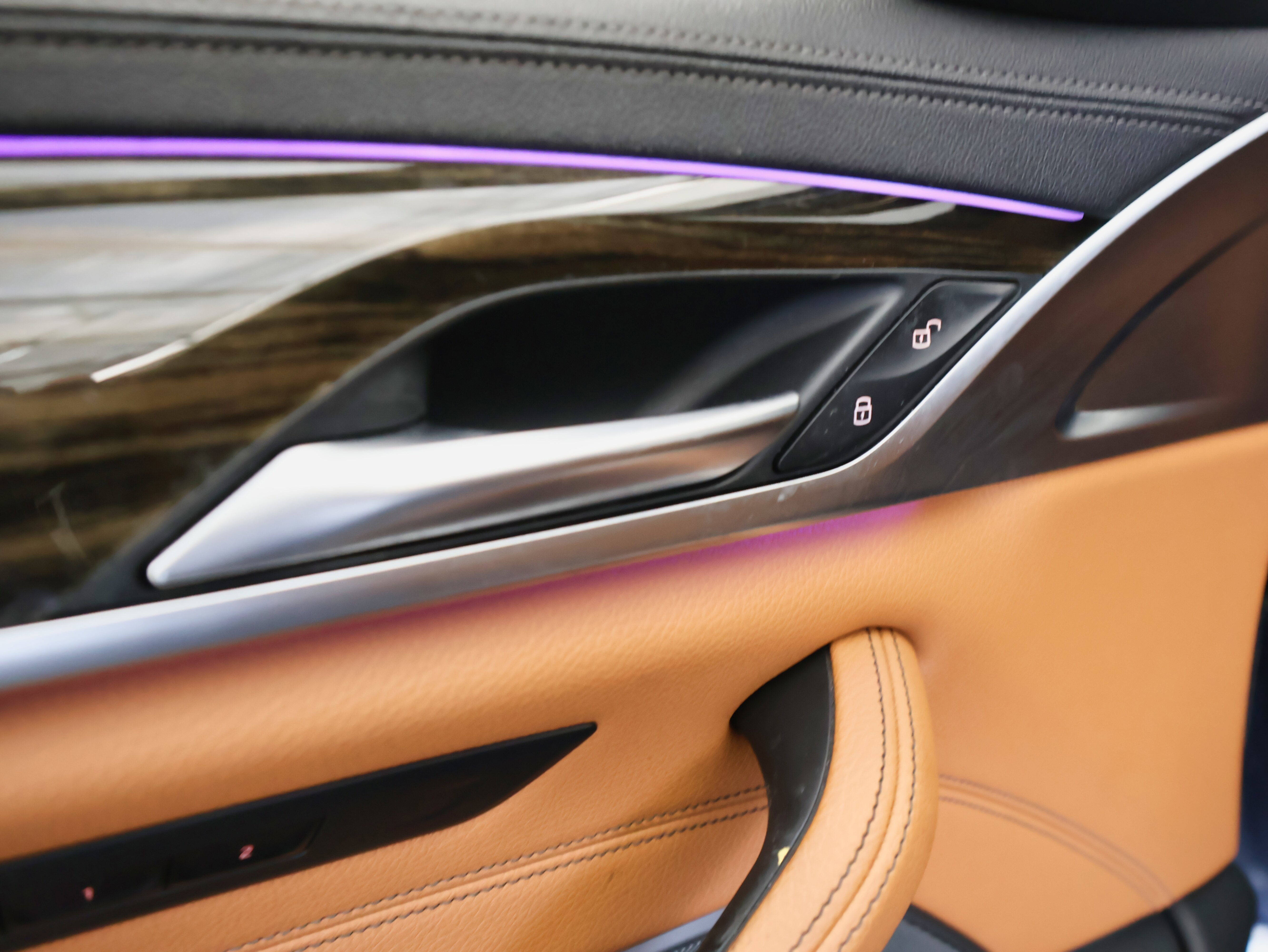 2021 BMW 5 Series M550i xDrive