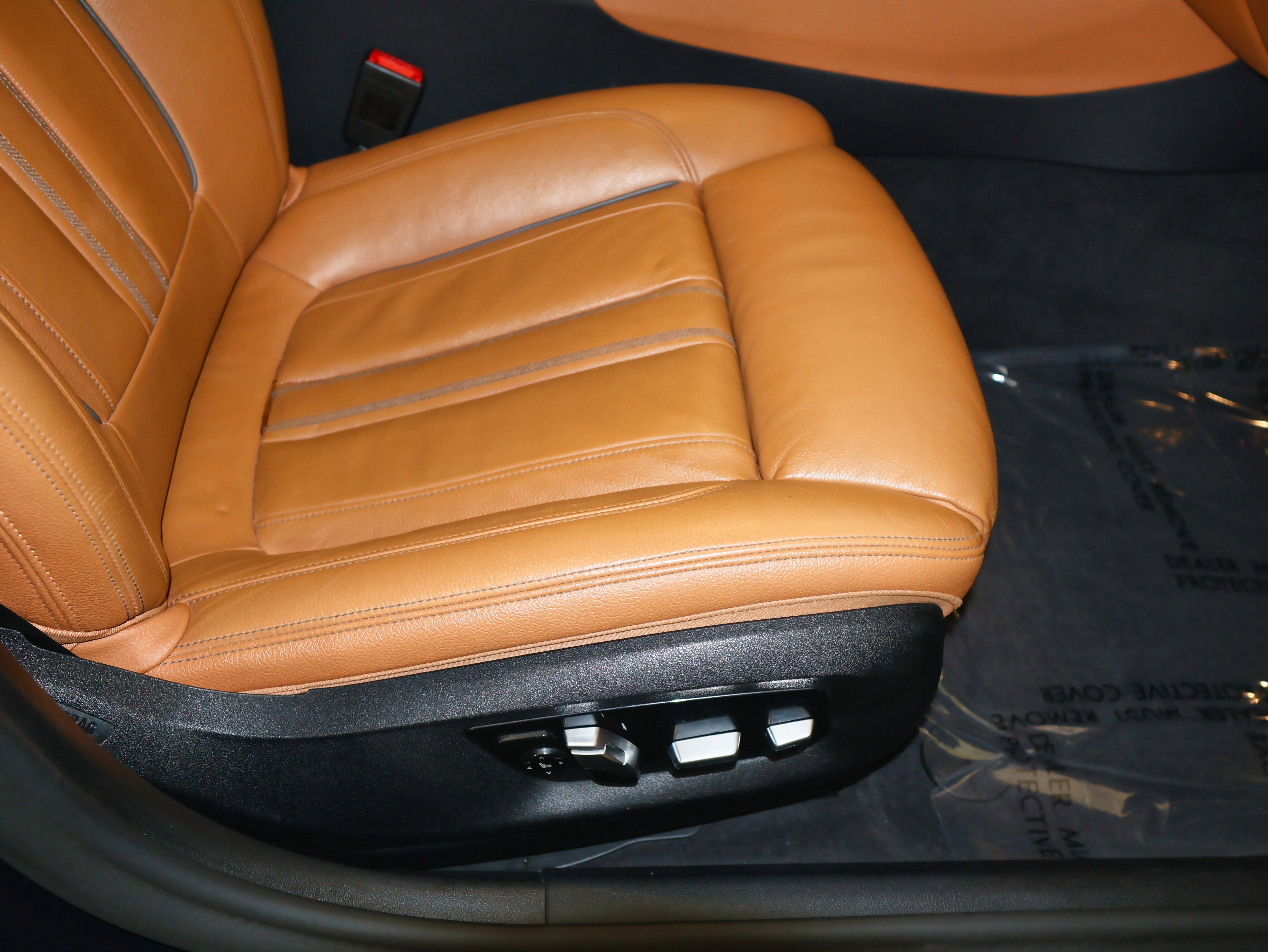 2021 BMW 5 Series M550i xDrive