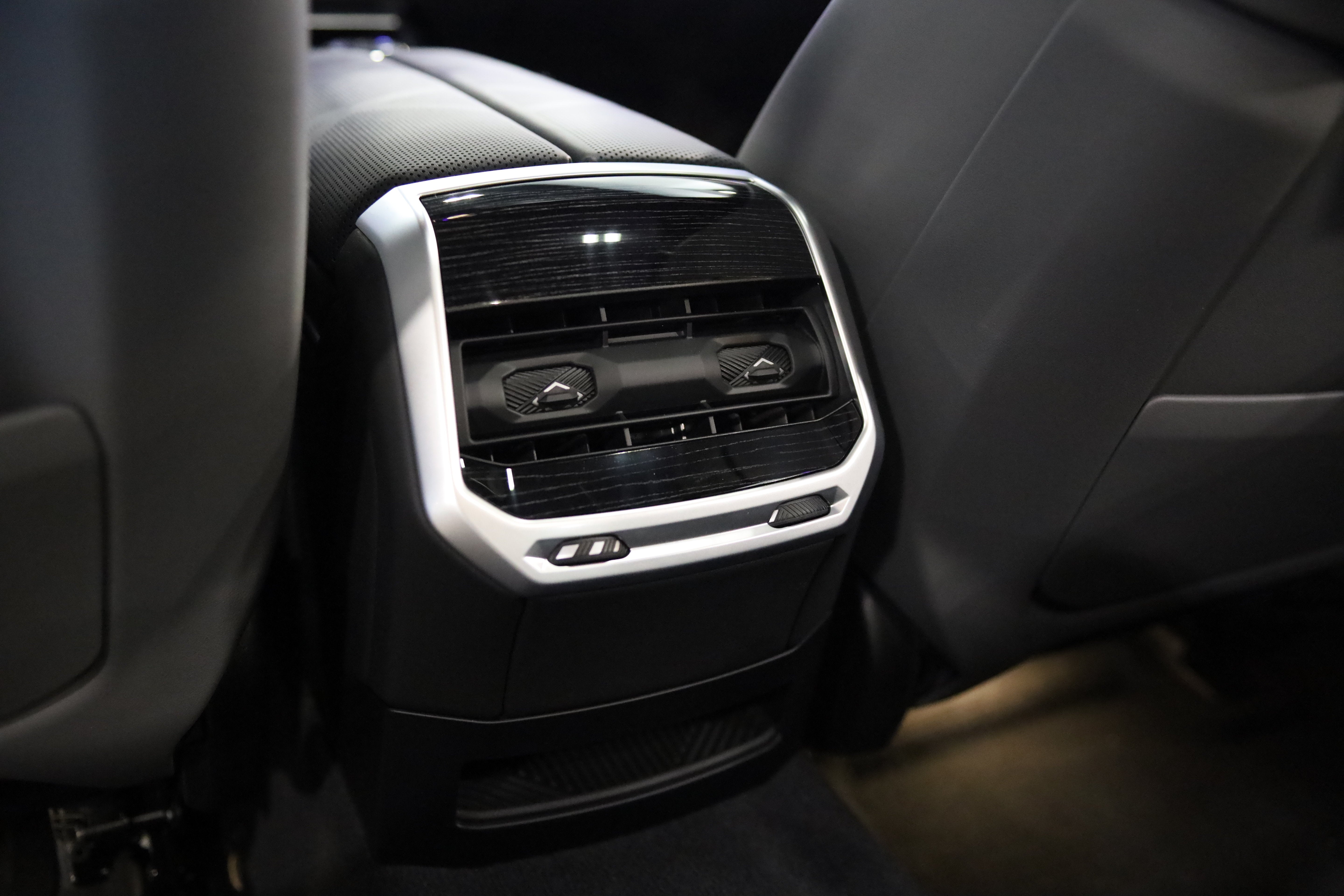 2024 BMW 7 Series 760i xDrive