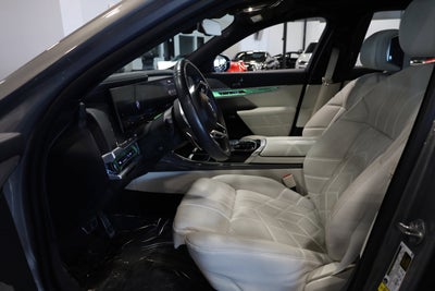 2023 BMW 7 Series 760i xDrive