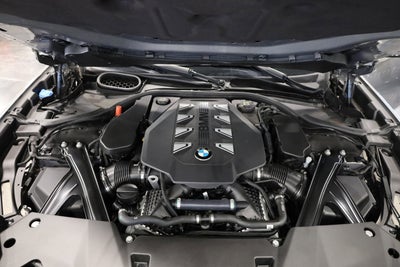 2023 BMW 7 Series 760i xDrive