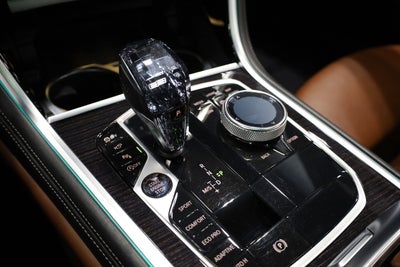 2022 BMW 8 Series 840i