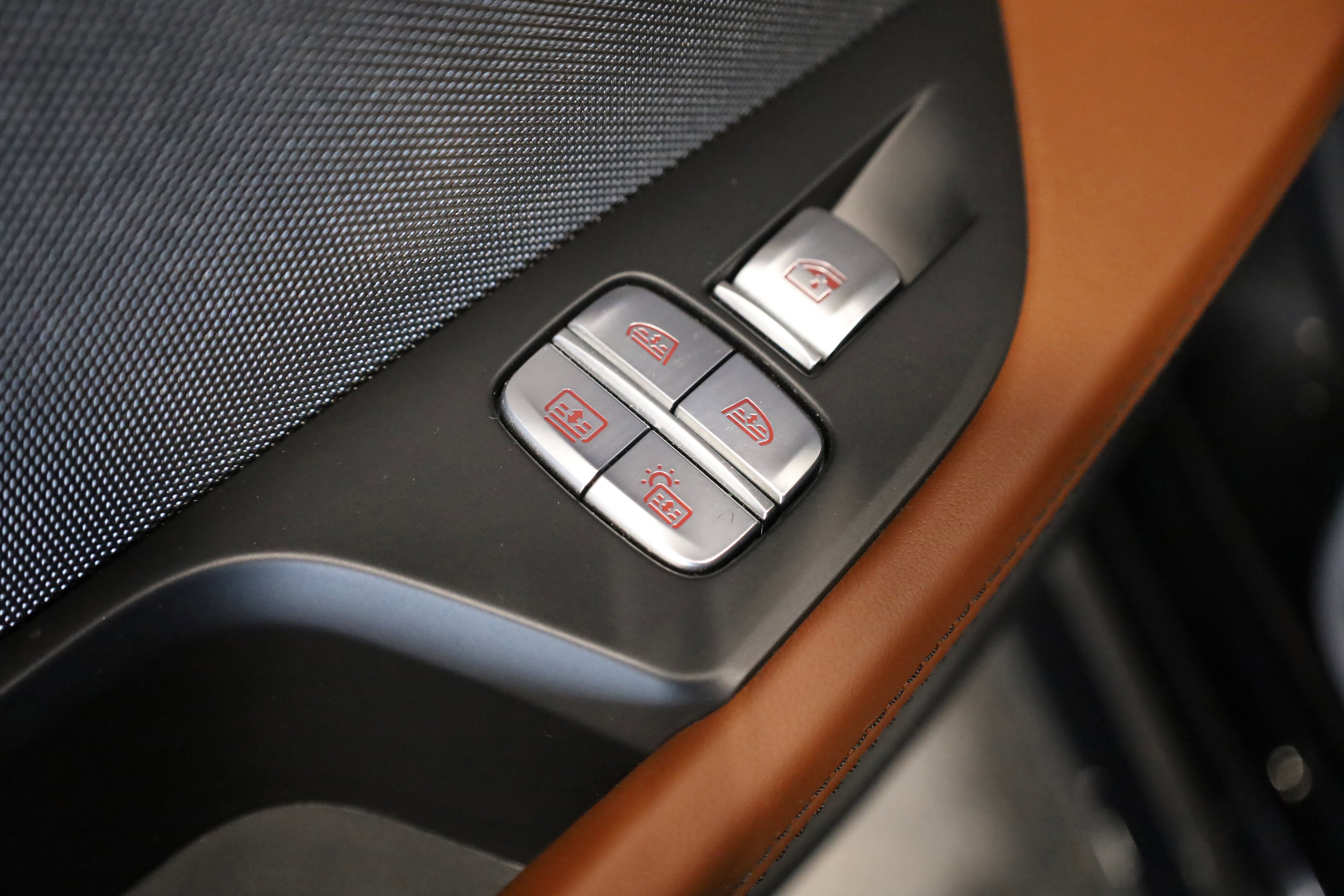 2022 BMW 8 Series 840i