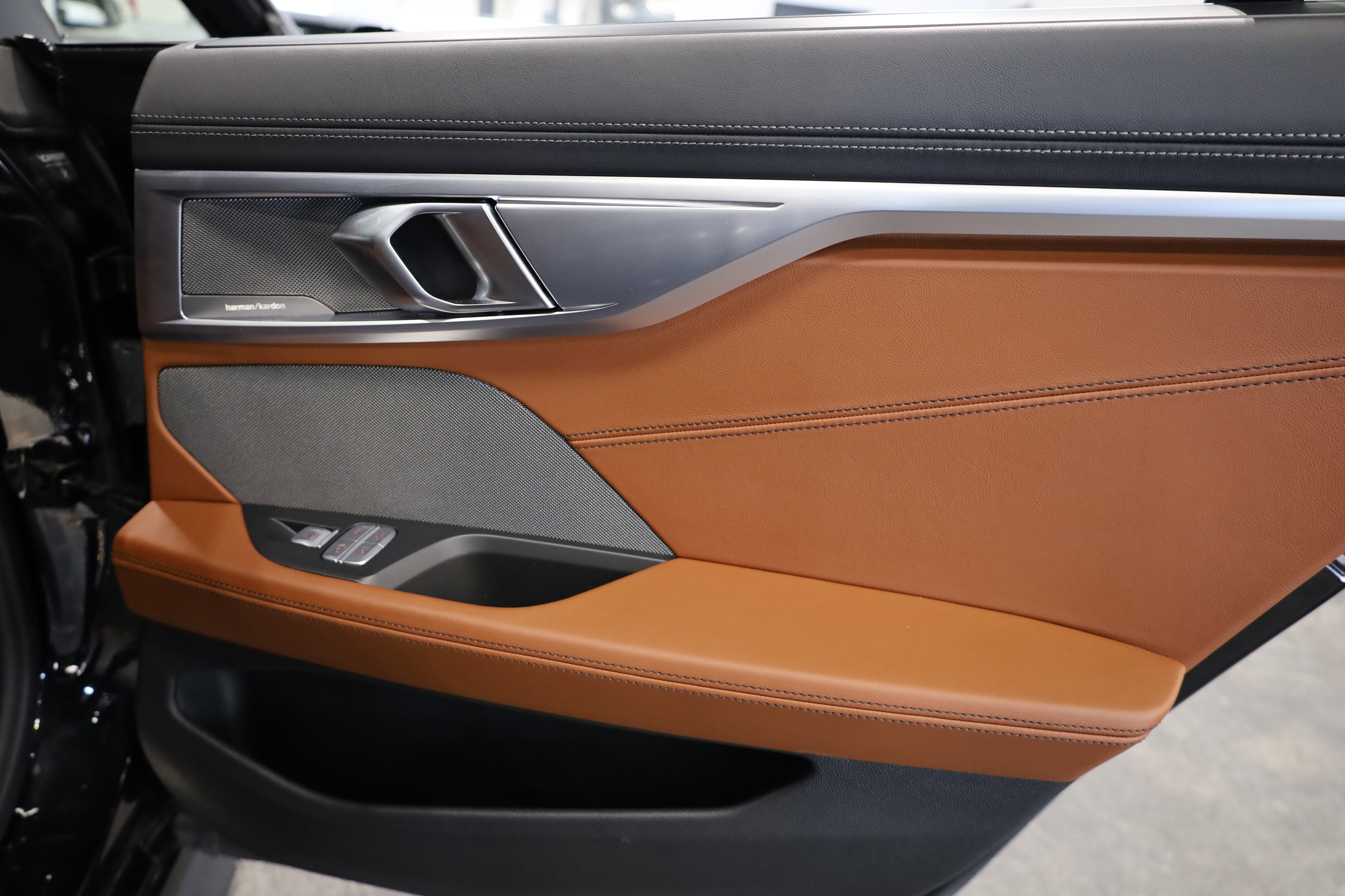 2022 BMW 8 Series 840i