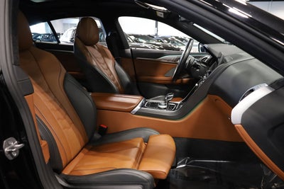 2022 BMW 8 Series 840i