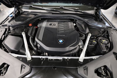 2022 BMW 8 Series 840i