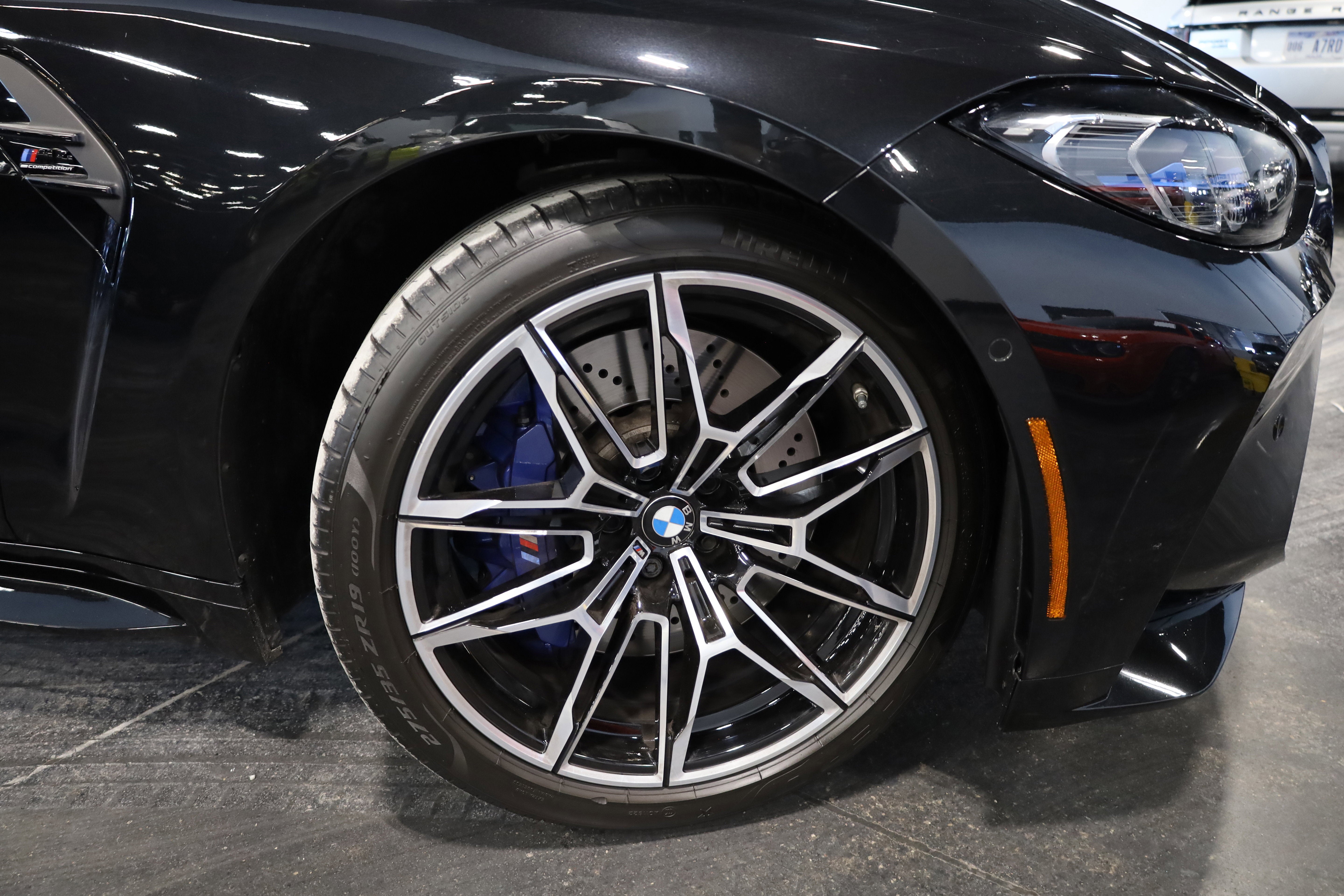 2022 BMW M4 Competition xDrive w/ Carbon Bucket Seats