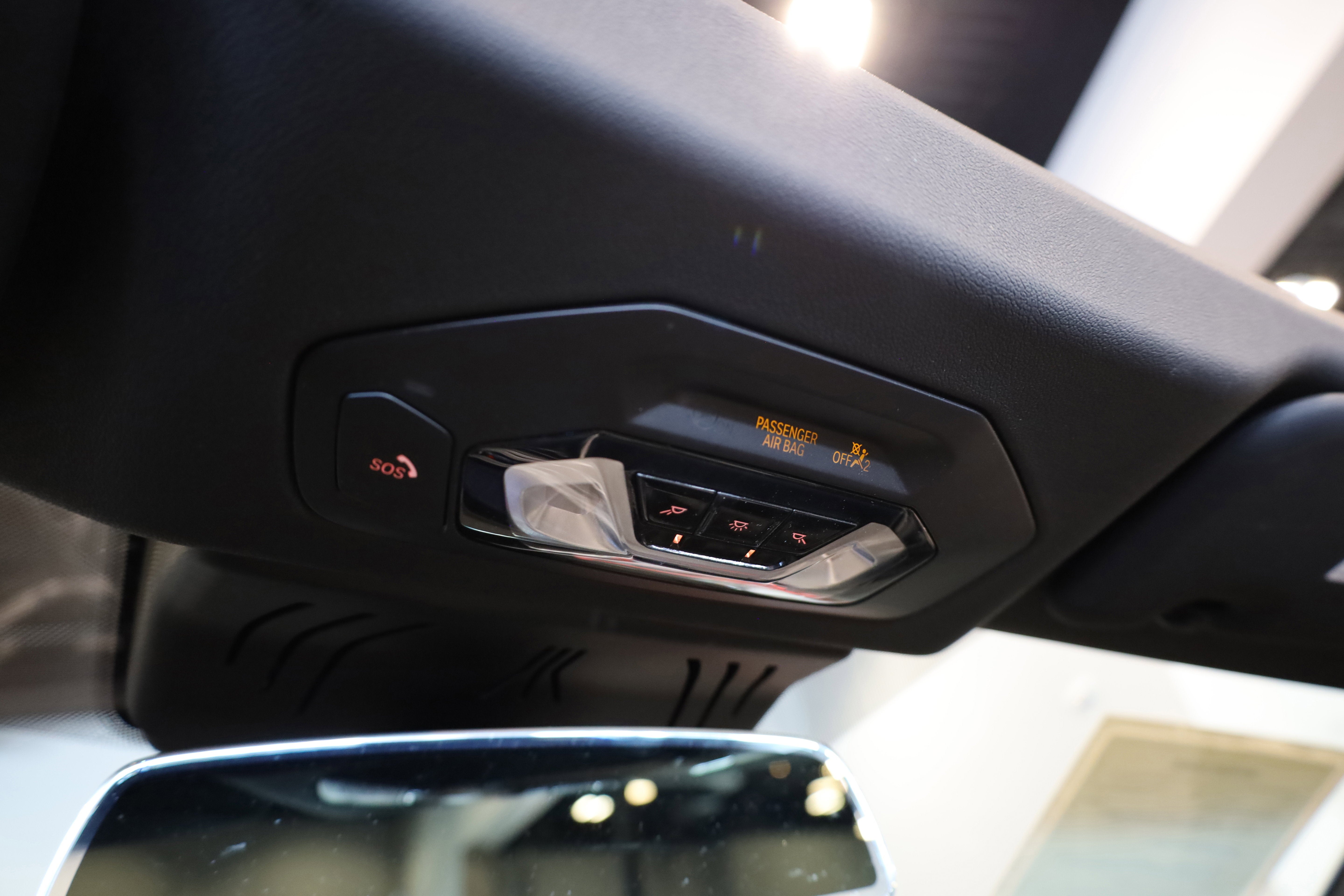 2022 BMW M4 Competition xDrive w/ Carbon Bucket Seats