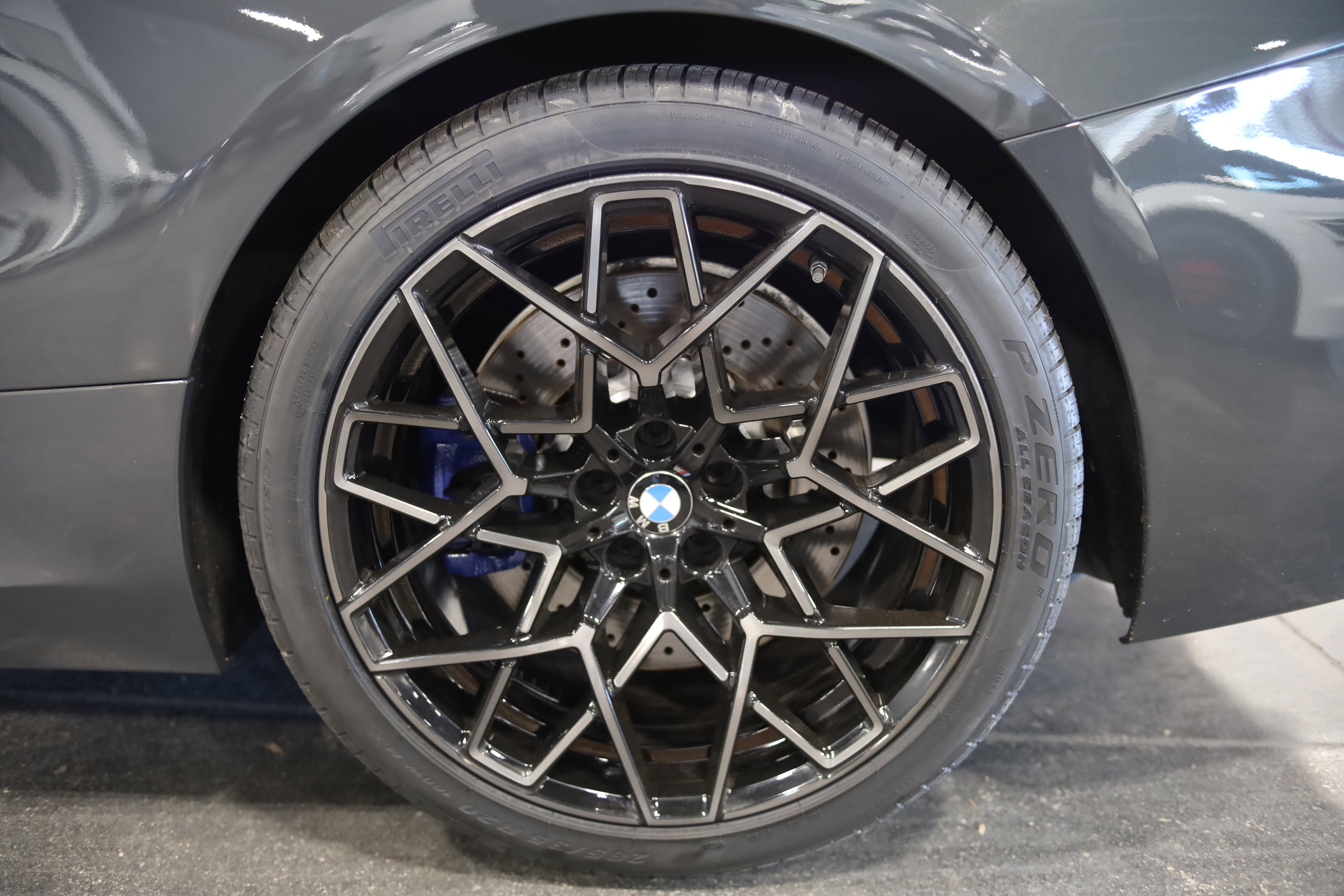 2022 BMW M8 Competition