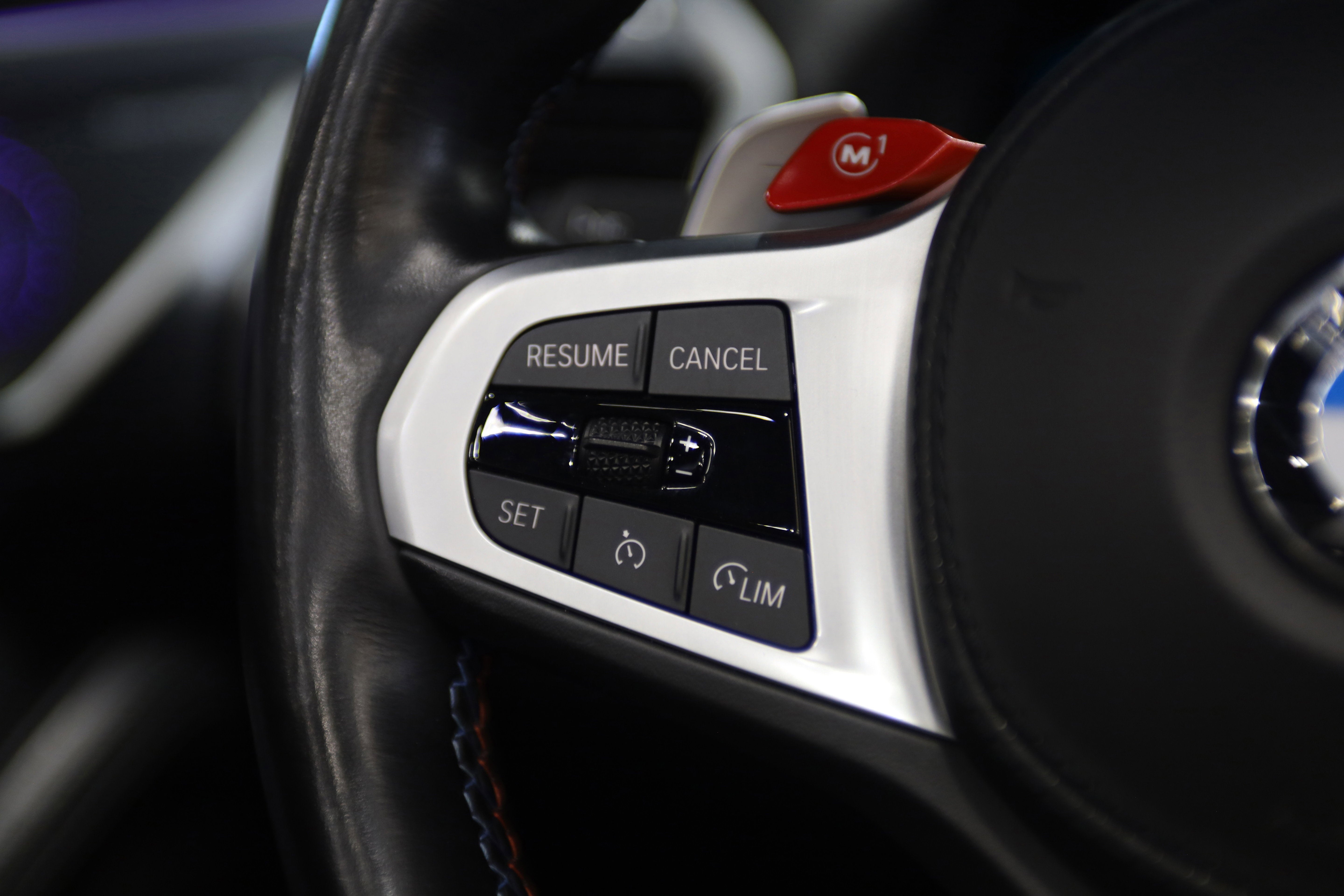 2022 BMW M8 Competition